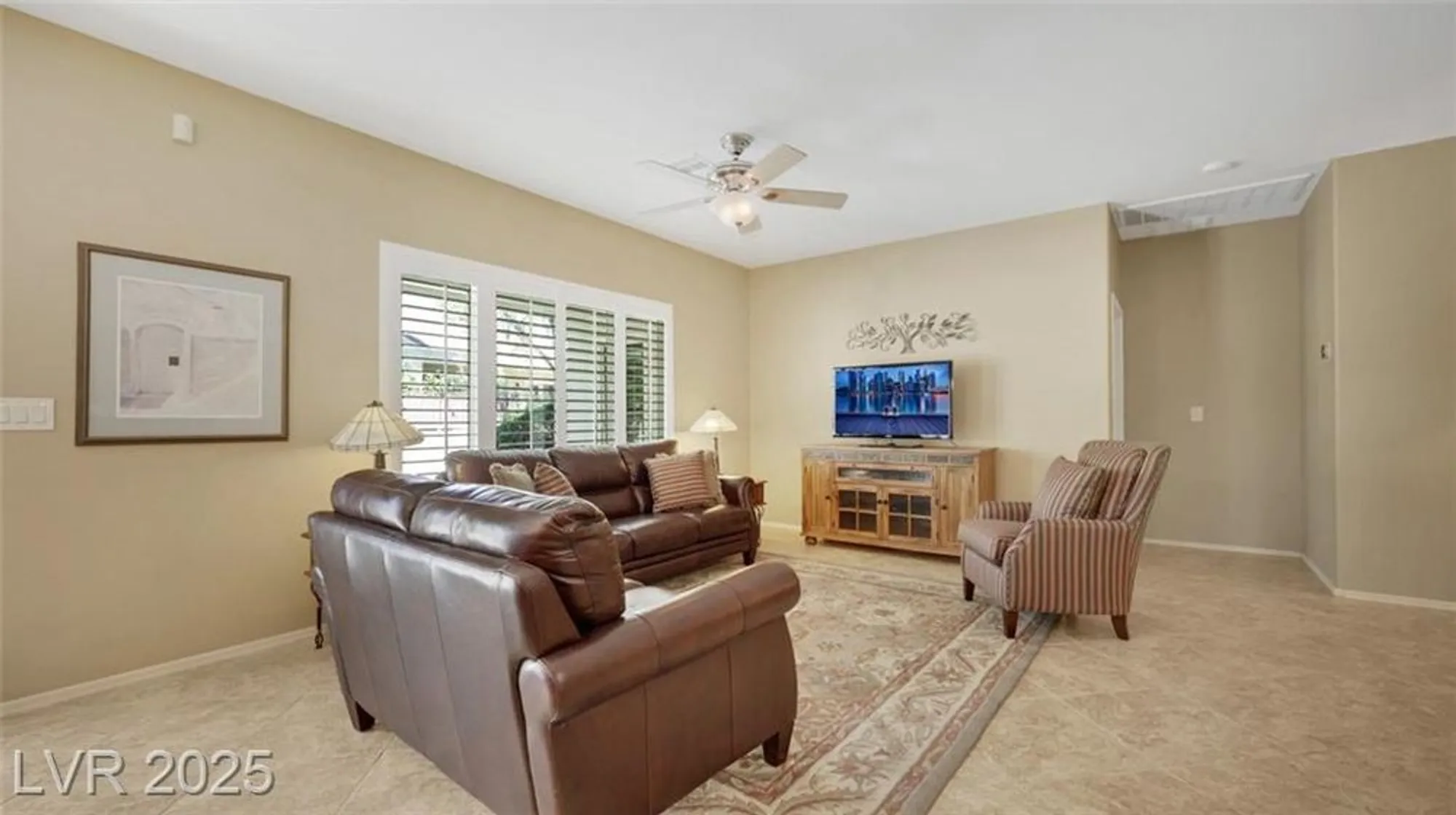 Property Slideshow image 16 of 65 | 2119 burtonsville dr, Henderson, NV, 89044