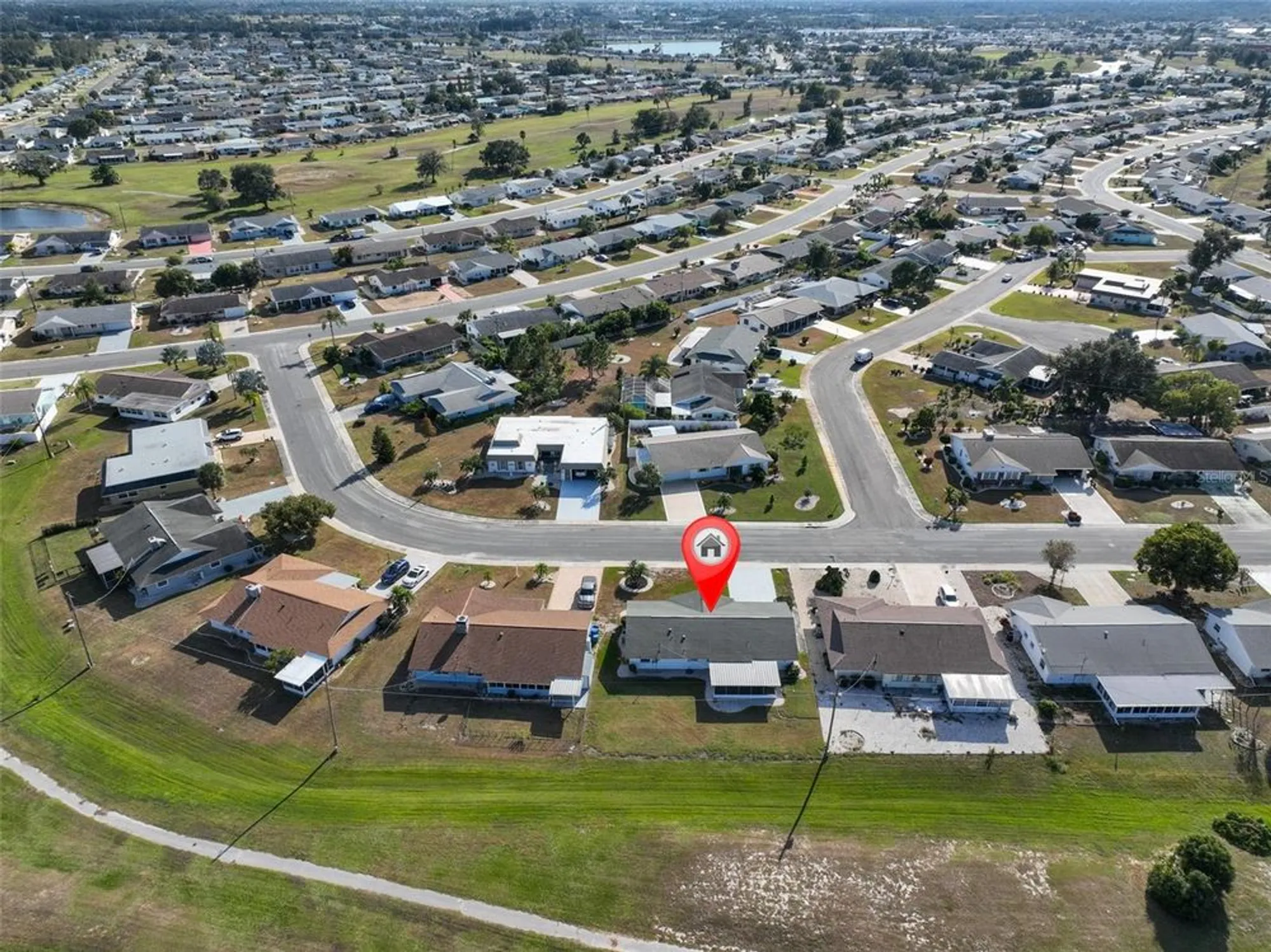 Property Slideshow image 38 of 39 | 611 fox hills dr, Sun City Center, FL, 33573