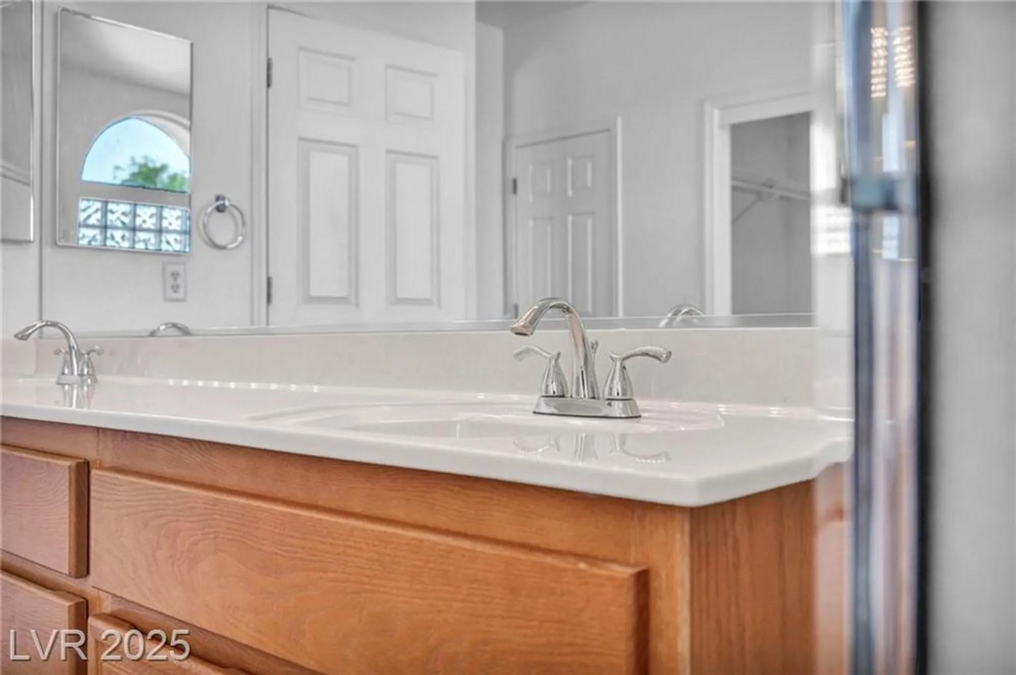 Property Slideshow image 40 of 71 | 2567 evening sky dr, Henderson, NV, 89052