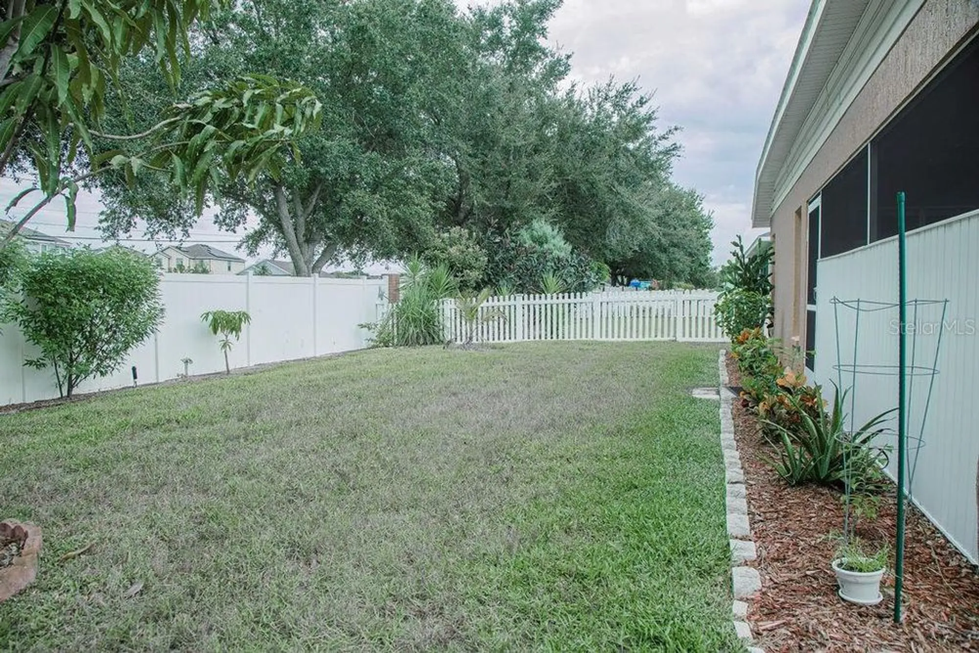 Property Slideshow image 48 of 51 | 260 lake suzanne dr, Lake Wales, FL, 33859