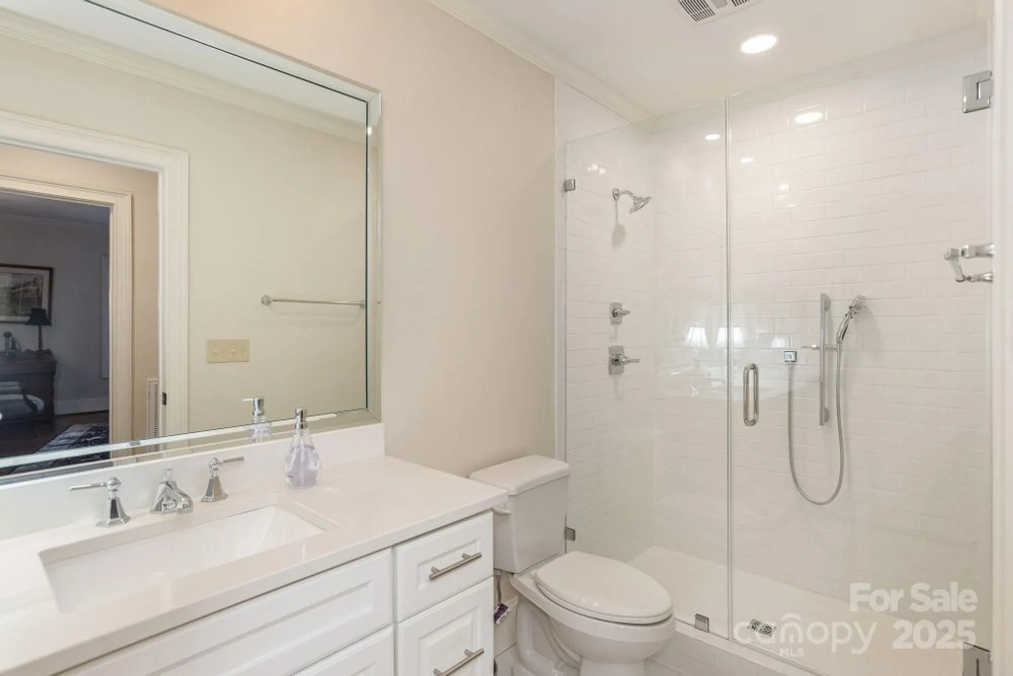 Property Slideshow image 38 of 48 | 135 poplar loop dr, Flat Rock, NC, 28731