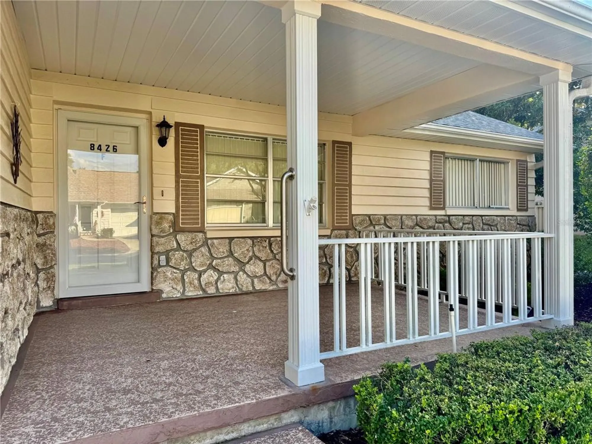 Property Slideshow image 2 of 28 | 8426 sw 92nd ln f, Ocala, FL, 34481