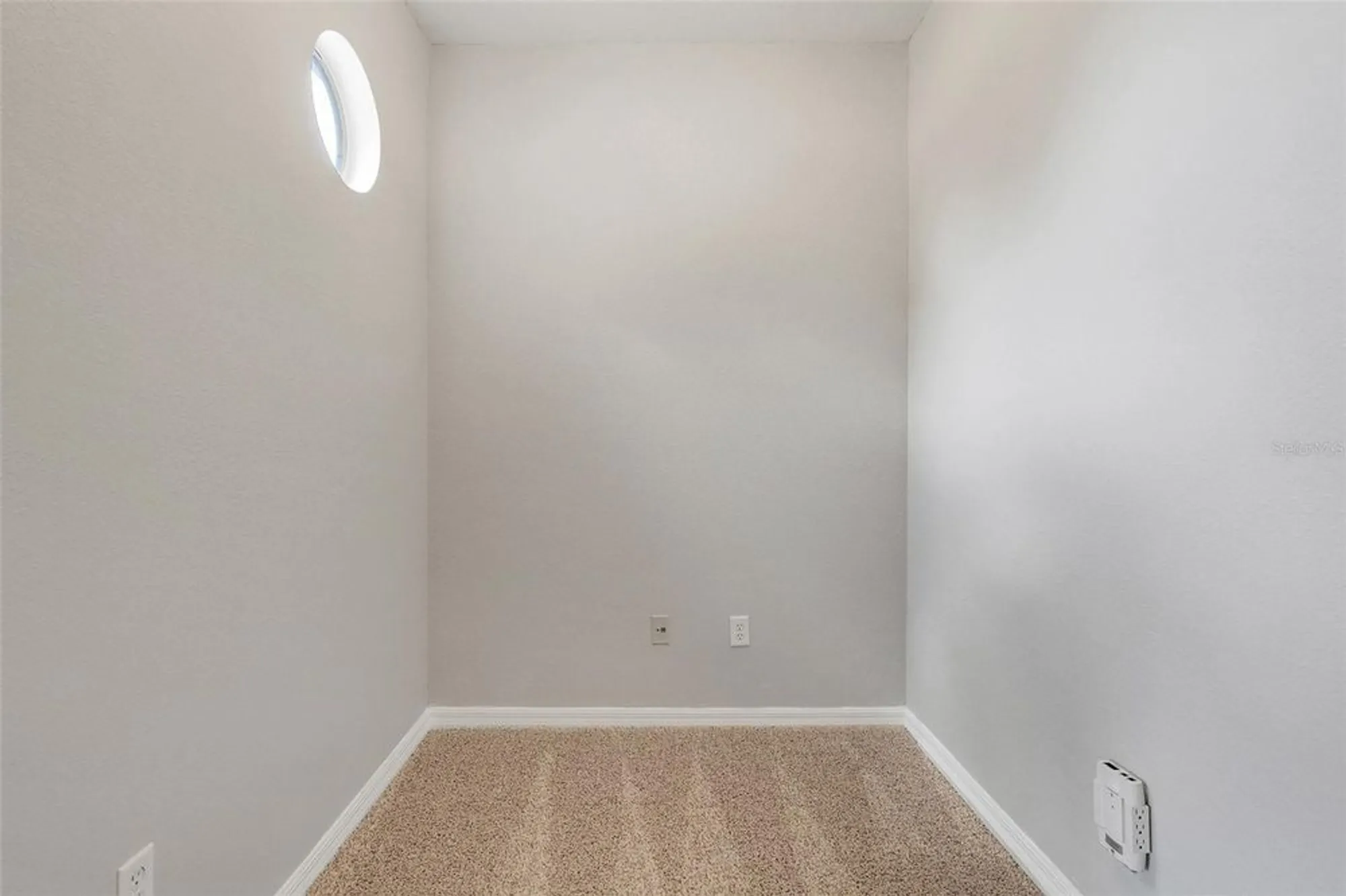 Property Slideshow image 26 of 46 | 1042 avenida sonoma, Lady Lake, FL, 32159