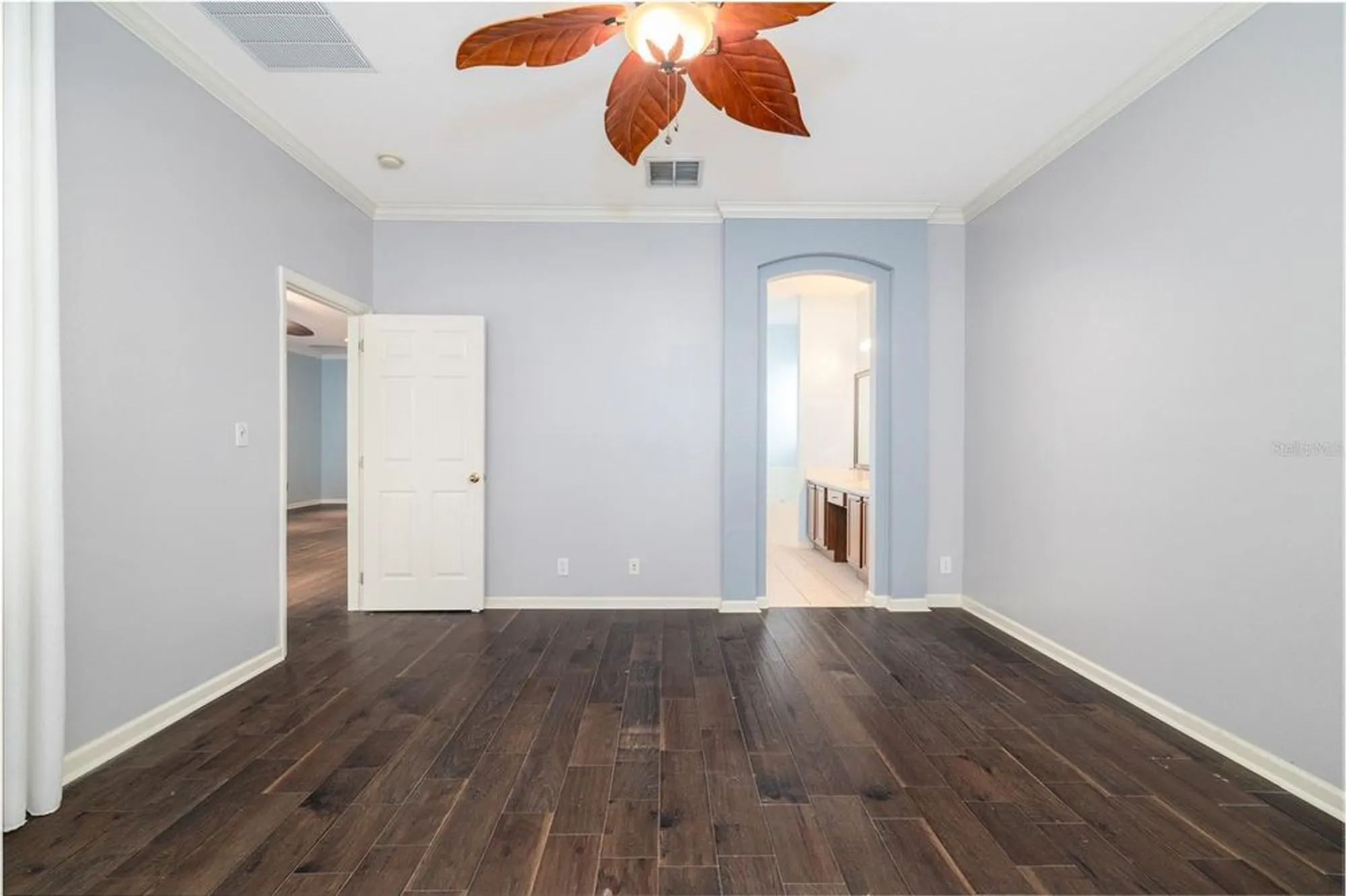 Property Slideshow image 16 of 44 | 107 wethersfield ct, Deland, FL, 32724