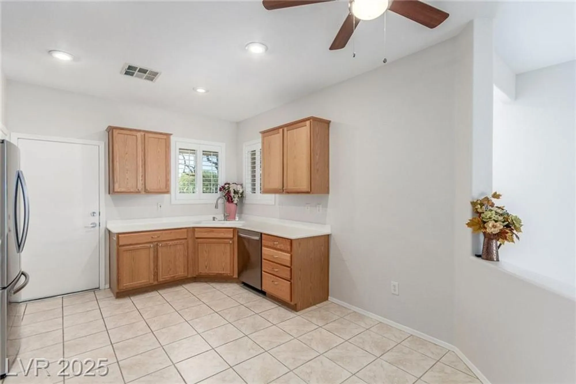 Property Slideshow image 9 of 45 | 2348 celestial moon st, Henderson, NV, 89044