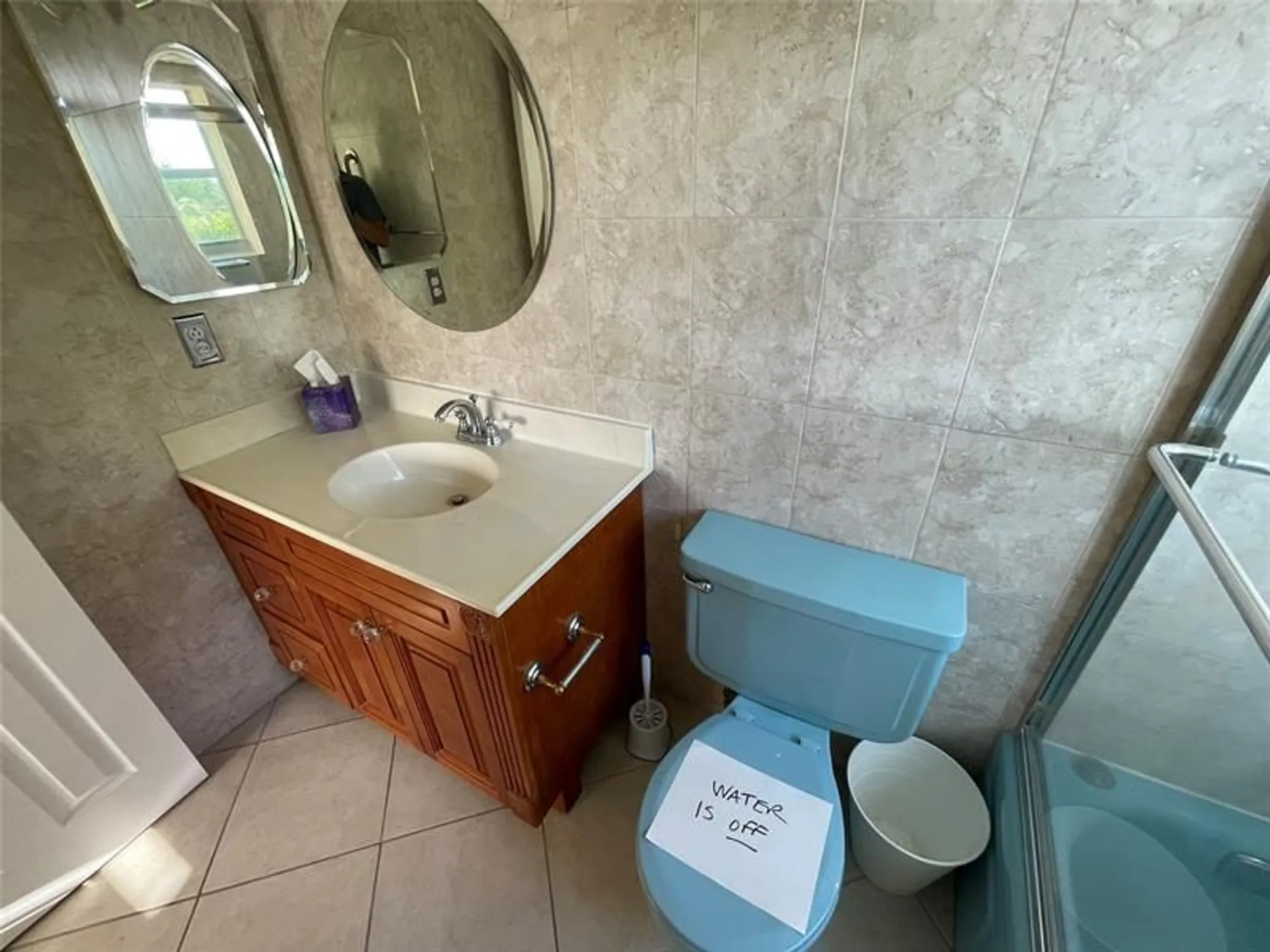 Property Slideshow image 11 of 31 | 1025 country club dr 301, Margate, FL, 33063