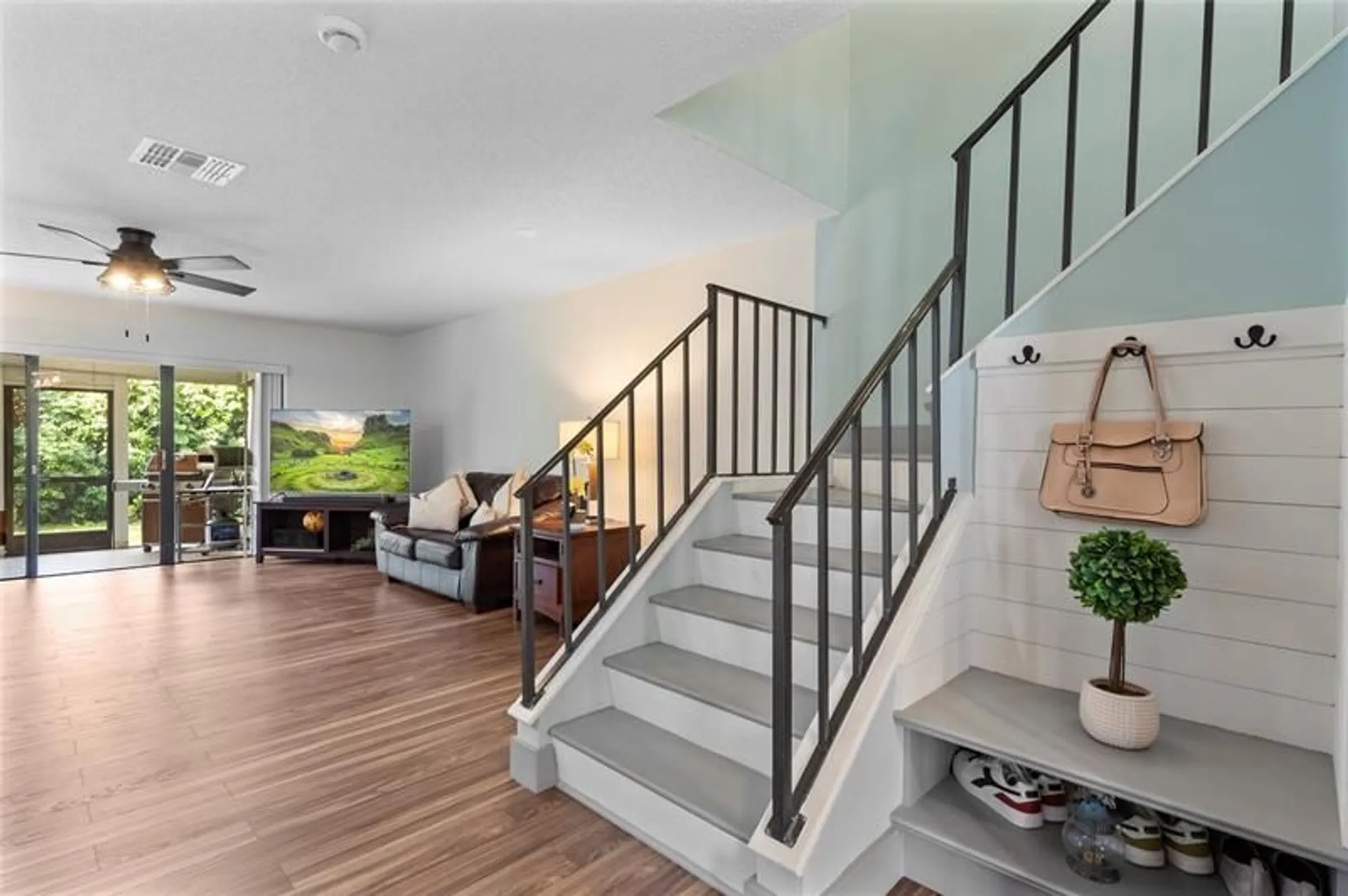 Property Slideshow image 10 of 29 | 21691 cypress rd apt 16c, Boca Raton, FL, 33433