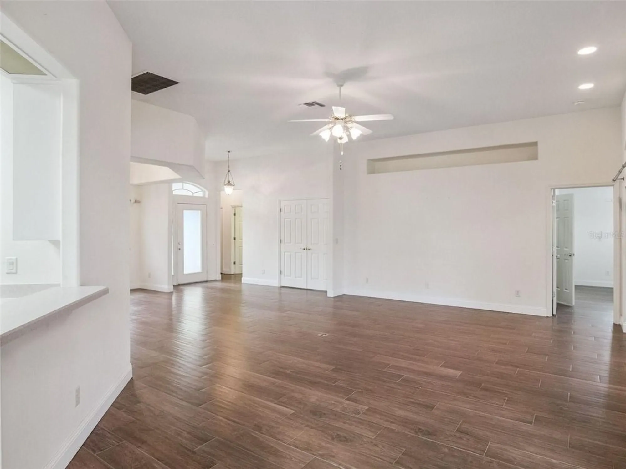 Property Slideshow image 6 of 63 | 4700 st andrews arc, Leesburg, FL, 34748