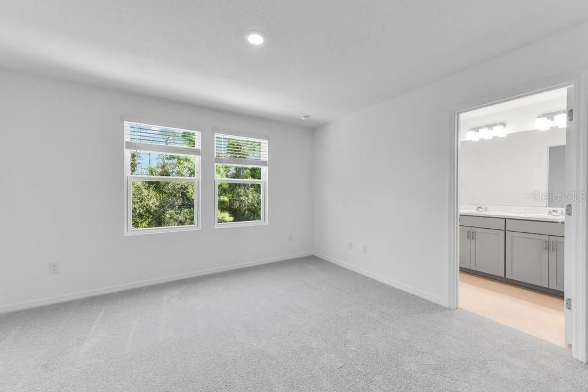 Property Slideshow image 11 of 41 | 15152 cuzcorro ct, Nokomis, FL, 34275