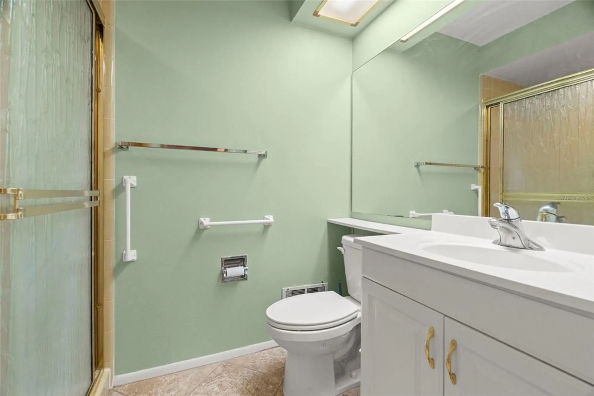 Property Slideshow image 29 of 39 | 8111 braddock cir 6, Port Richey, FL, 34668