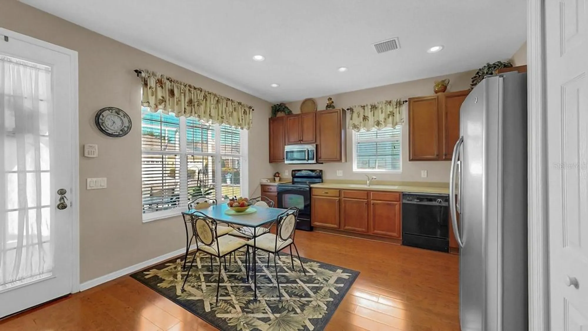 Property Slideshow image 19 of 53 | 226 summerside ct, Apollo Beach, FL, 33572