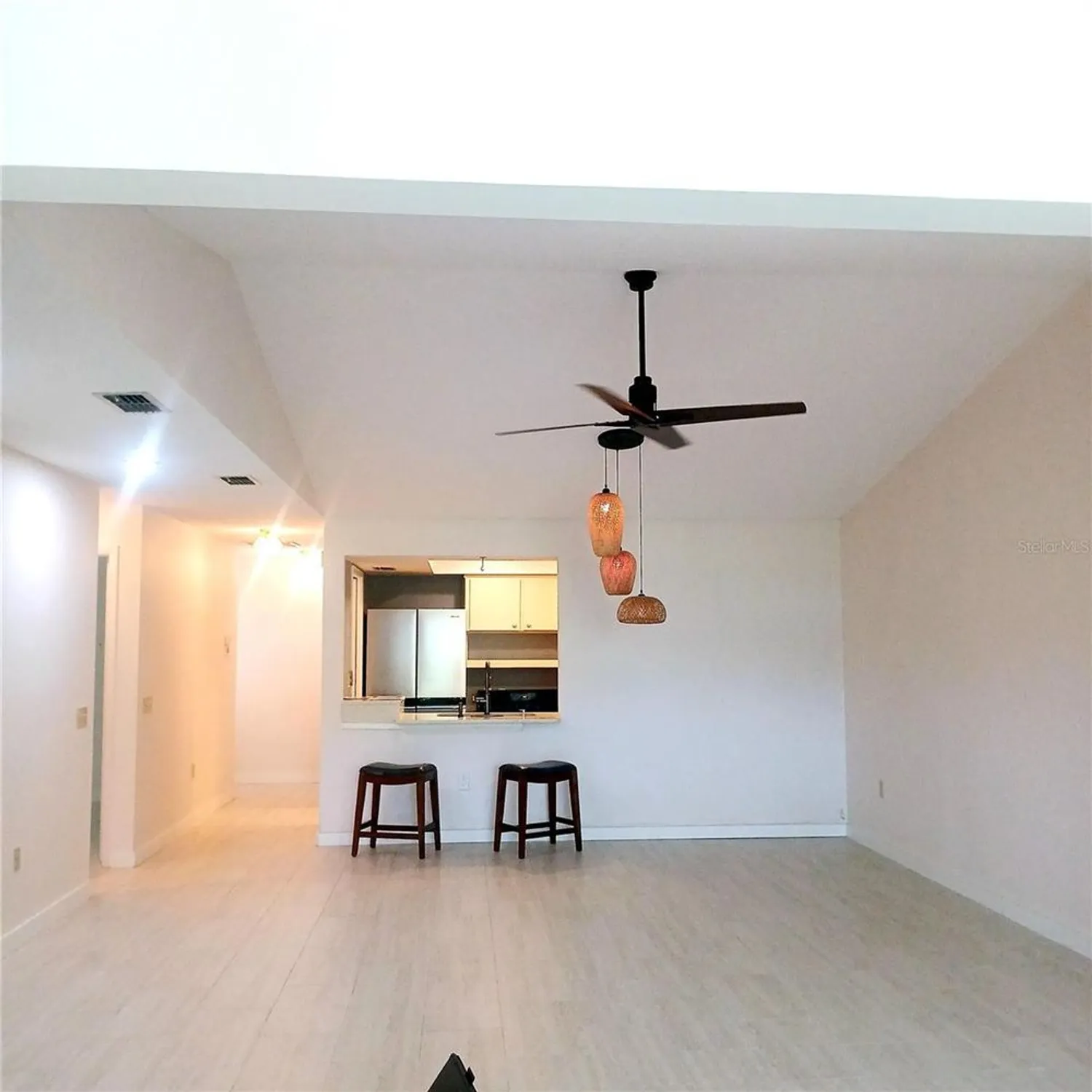 Property Slideshow image 11 of 36 | 7183 wood creek dr 9, Sarasota, FL, 34231