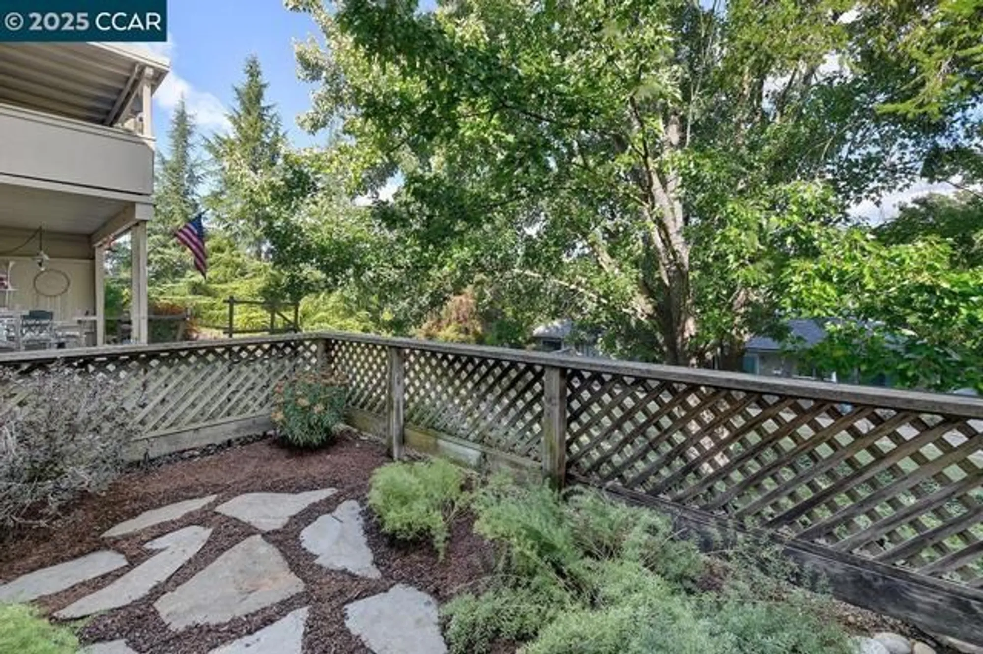 Property Slideshow image 17 of 53 | 1136 rockledge ln apt 6, Walnut Creek, CA, 94595