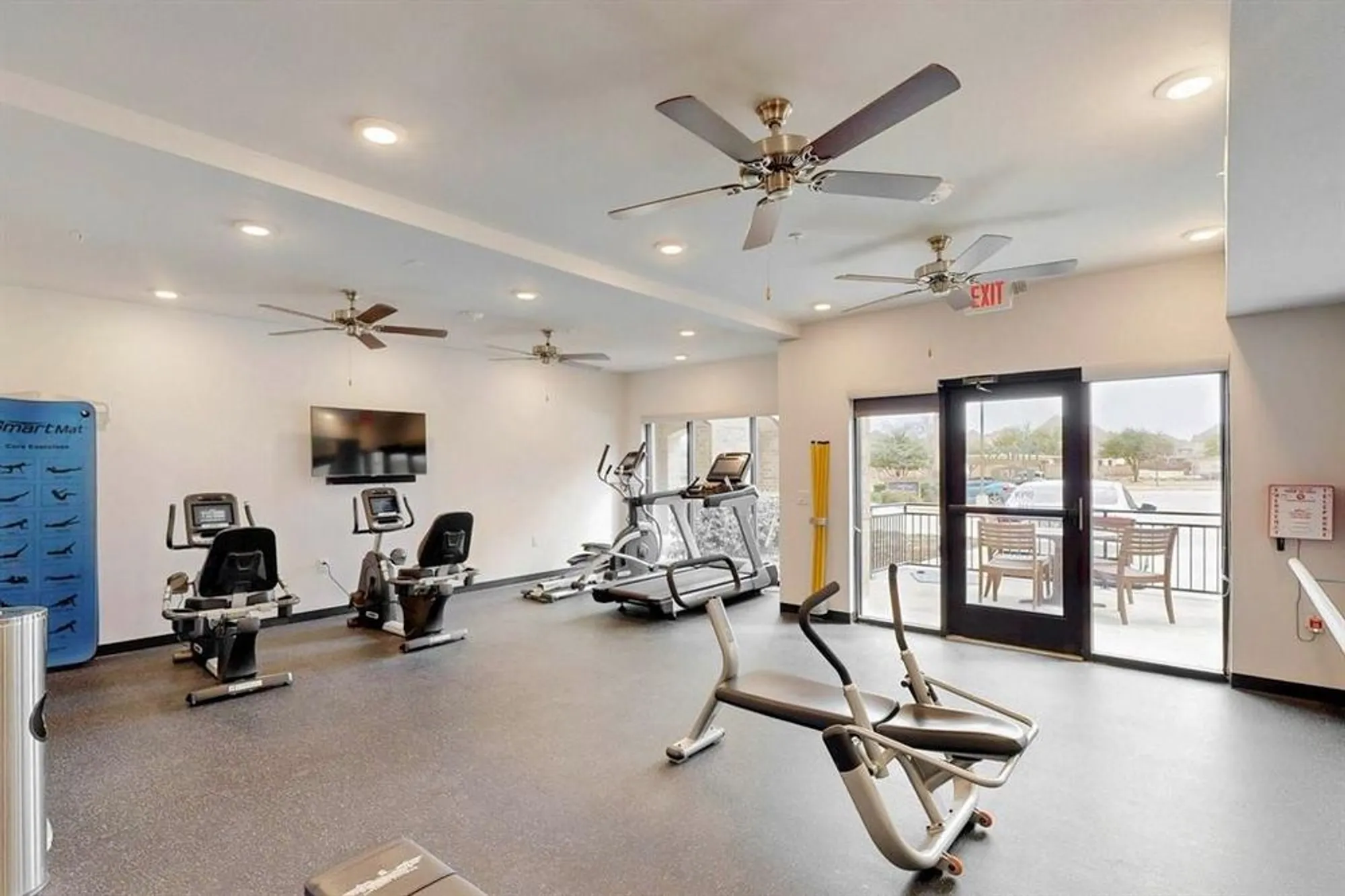 Property Slideshow image 30 of 40 | 1735 wittington pl apt 3403, Dallas, TX, 75234