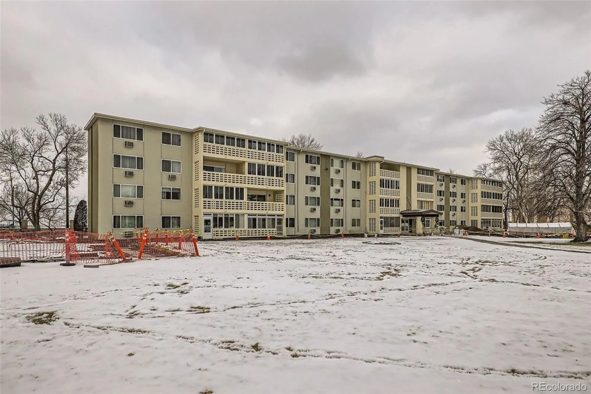 Property Slideshow image 31 of 32 | 9335 e center ave 4b, Denver, CO, 80247