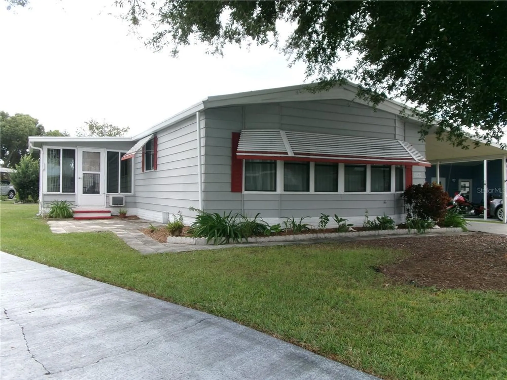Property Slideshow image 7 of 63 | 1530 longbow dr, Lakeland, FL, 33810
