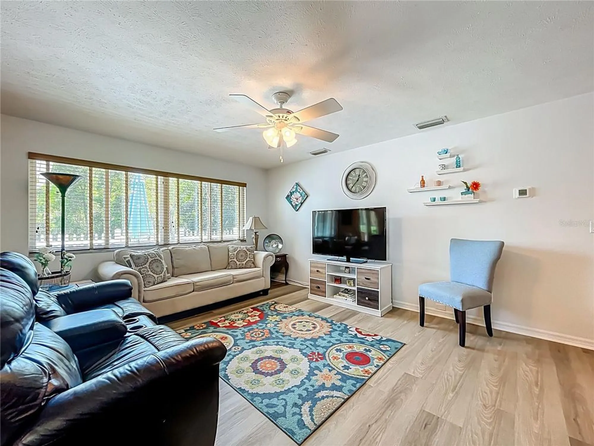 Property Slideshow image 14 of 61 | 26616 racquet cir, Leesburg, FL, 34748