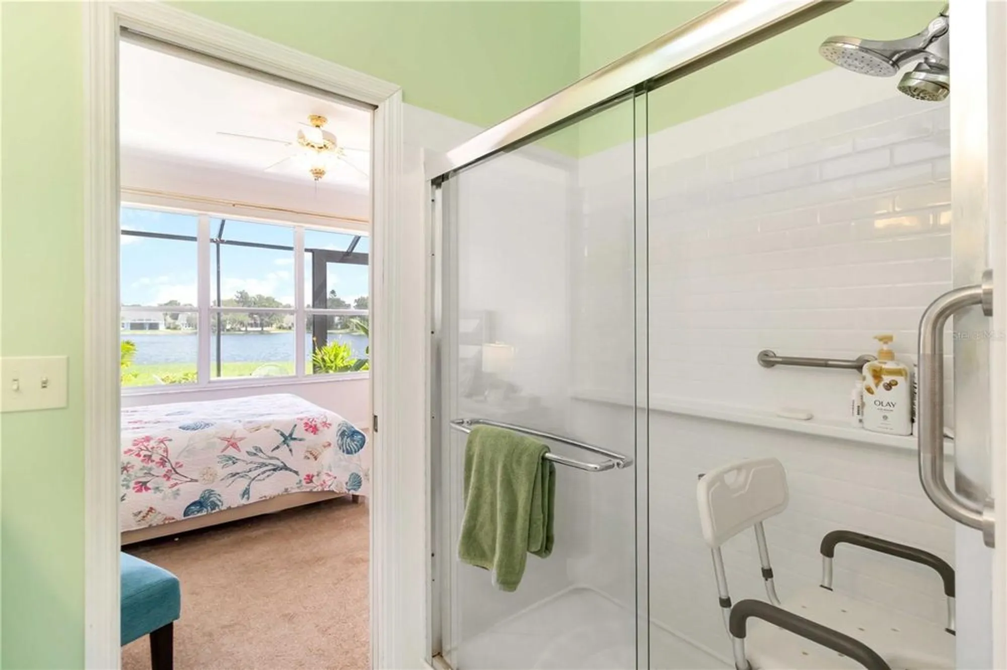 Property Slideshow image 22 of 34 | 357 fareham dr, Venice, FL, 34293