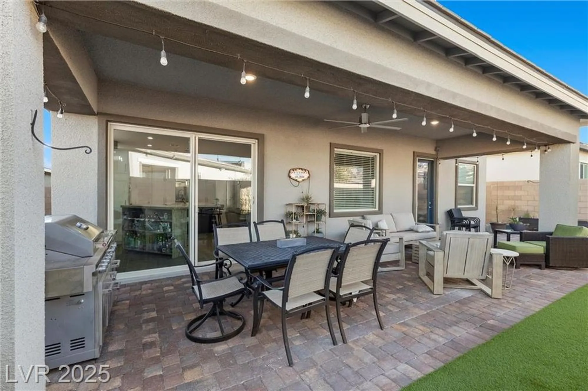 Property Slideshow image 40 of 55 | 12476 heritage bend dr, Las Vegas, NV, 89138