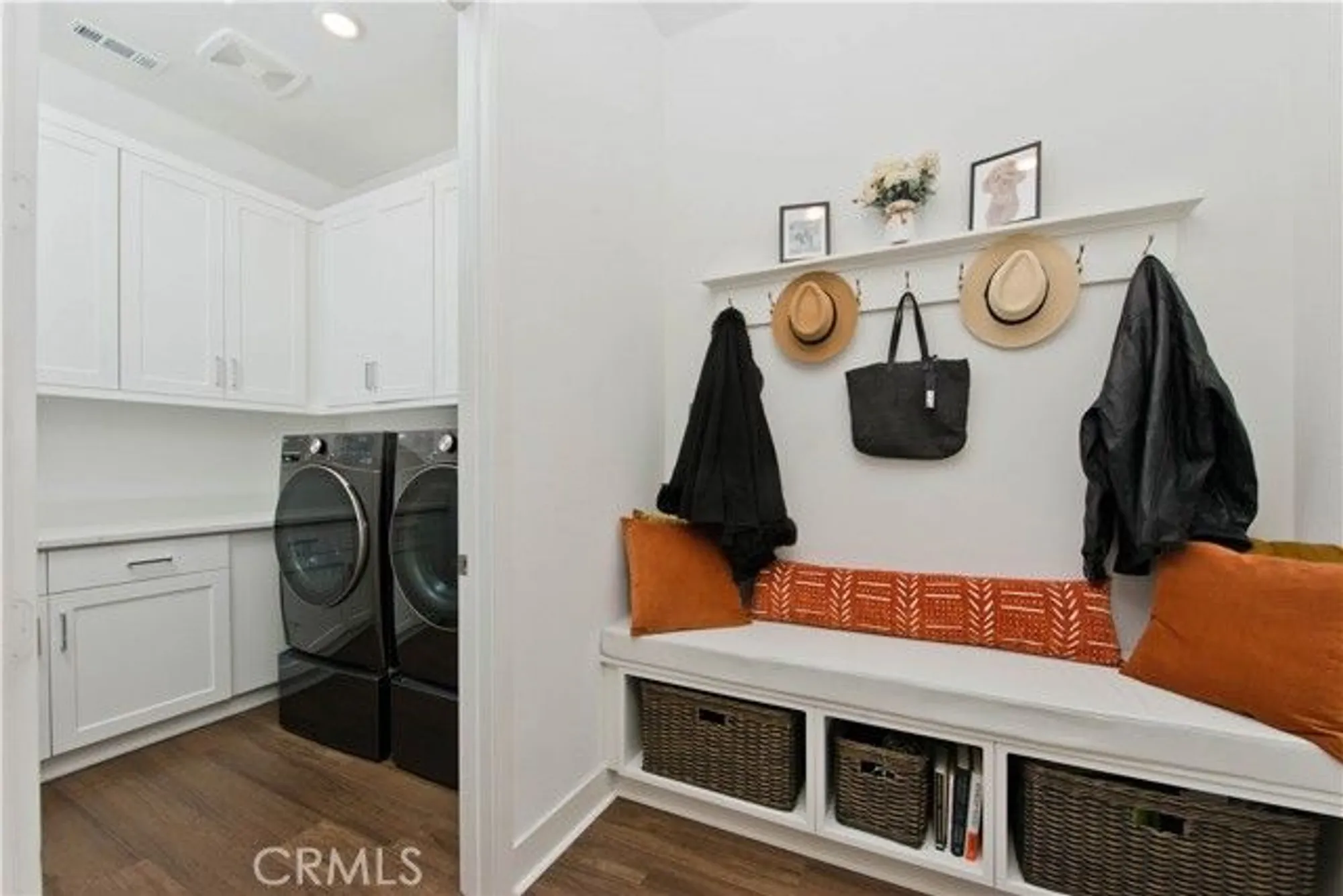 Property Slideshow image 28 of 55 | 29595 paseo guijarro, Valencia, CA, 91354