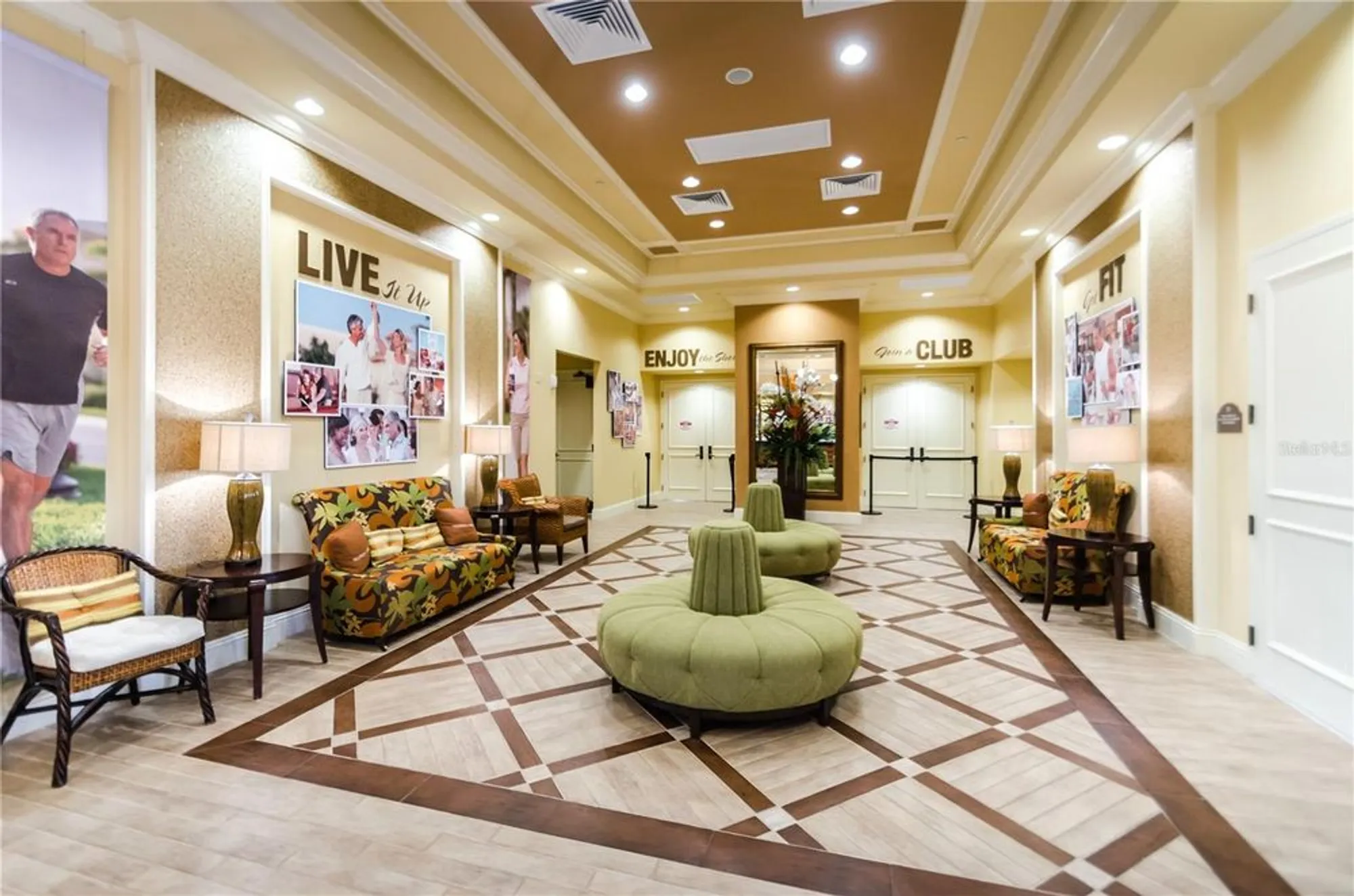 Property Slideshow image 54 of 77 | 4947 sandy brook cir, Wimauma, FL, 33598