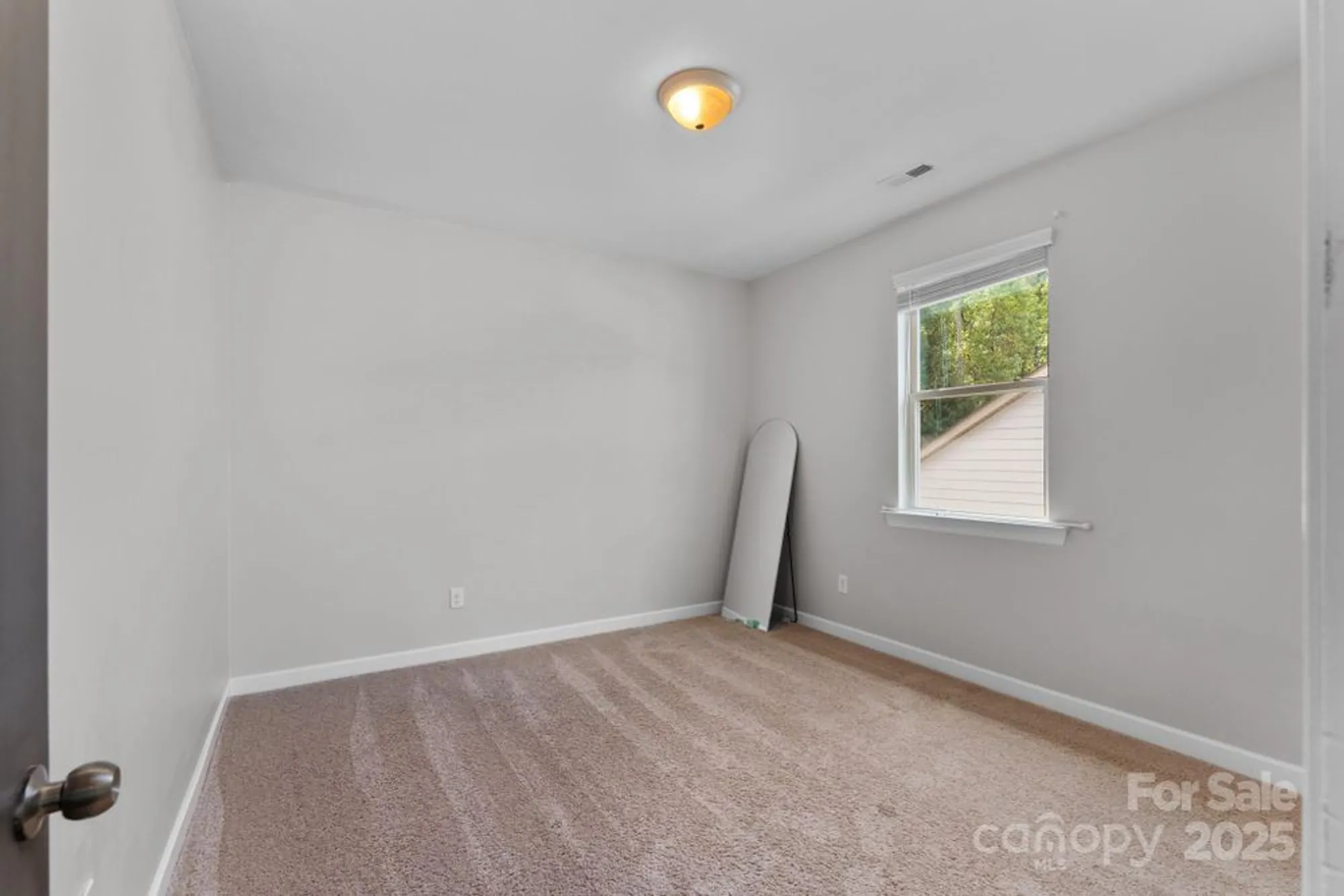 Property Slideshow image 39 of 48 | 4946 norman park pl, Lake Wylie, SC, 29710