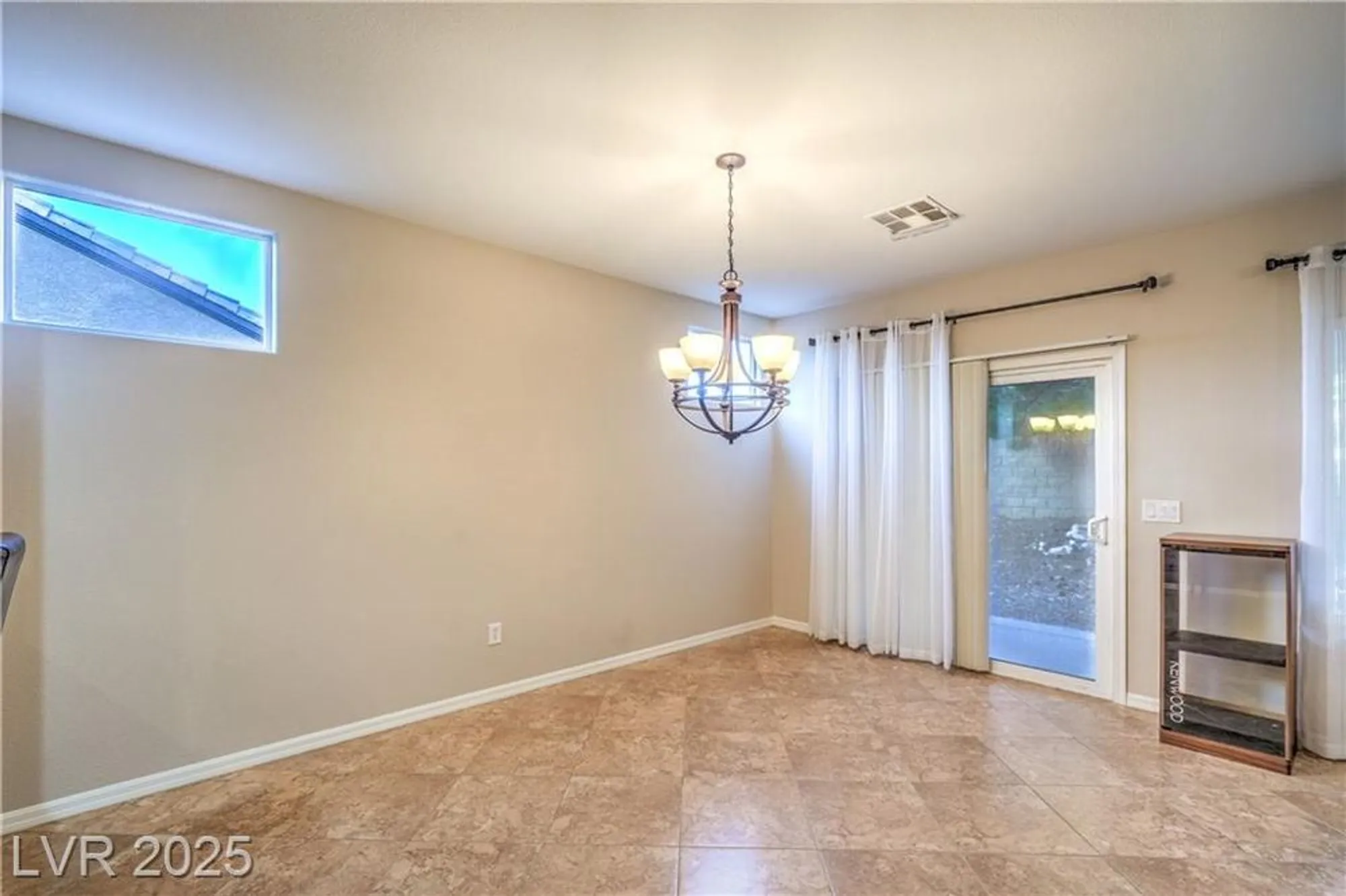 Property Slideshow image 7 of 52 | 2148 shadow canyon dr, Henderson, NV, 89044