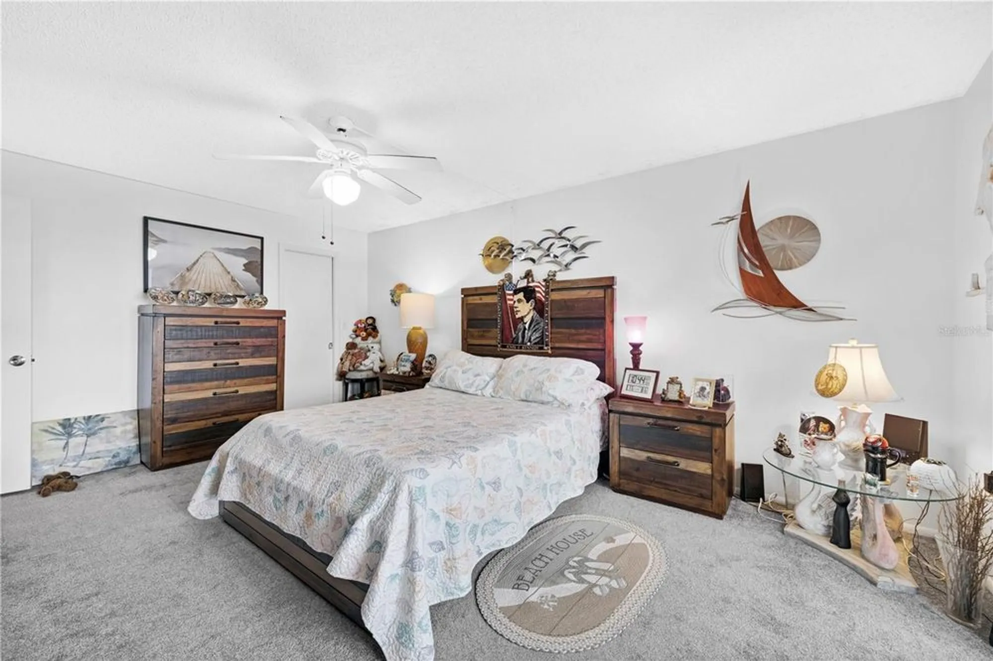 Property Slideshow image 19 of 47 | 4525 cove cir apt 1002, St Petersburg, FL, 33708