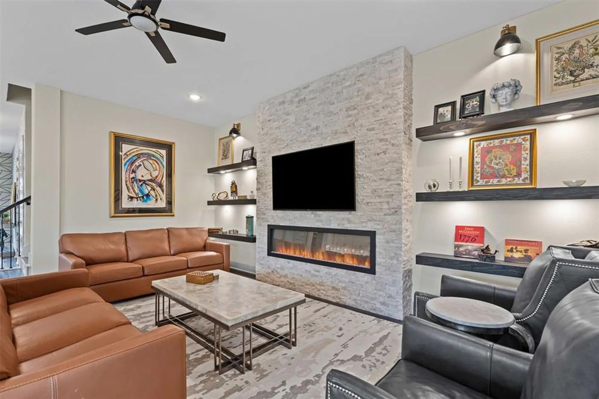 Property Slideshow image 12 of 27 | 4801 park view pl, Arlington, TX, 76005