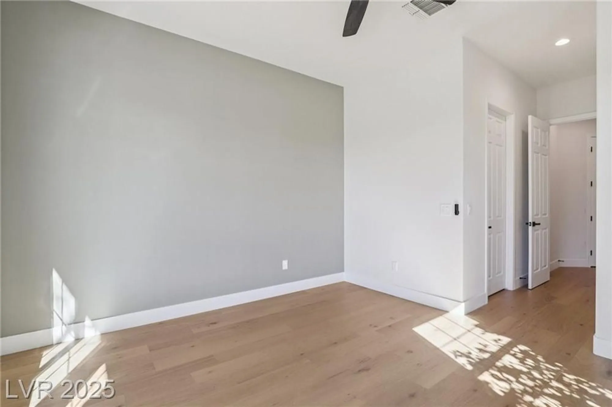 Property Slideshow image 45 of 82 | 2386 hardin ridge dr, Henderson, NV, 89052