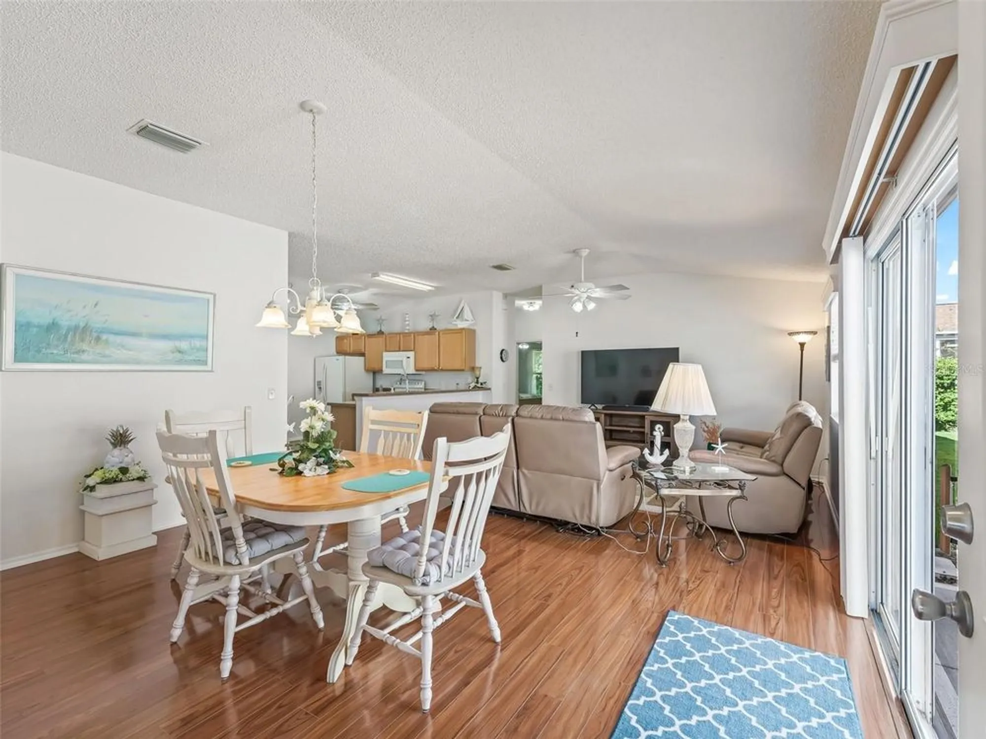 Property Slideshow image 6 of 32 | 408 rose croft ter, The Villages, FL, 32162