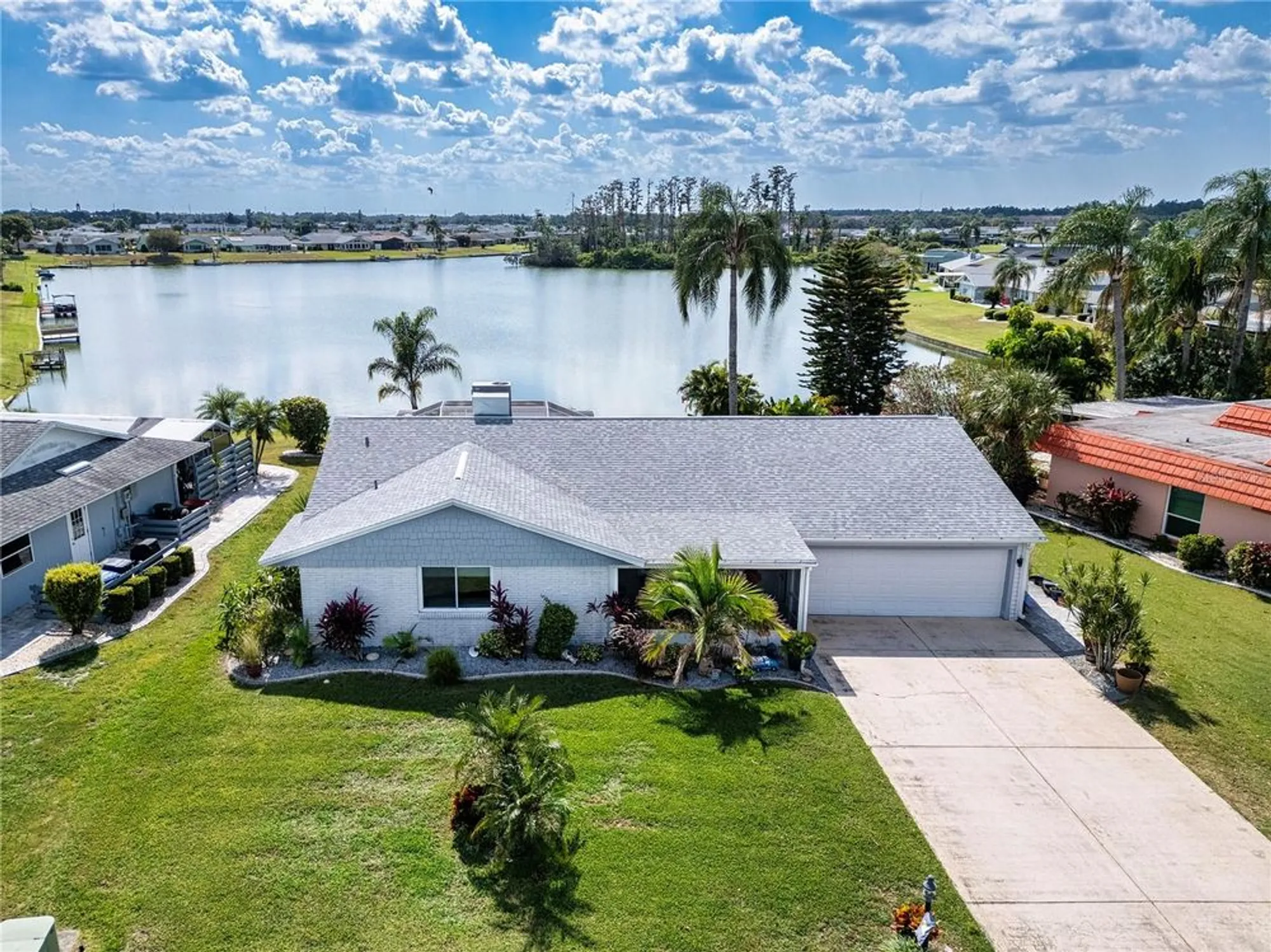 Property Slideshow image 1 of 100 | 1606 bunker hill dr, Sun City Center, FL, 33573