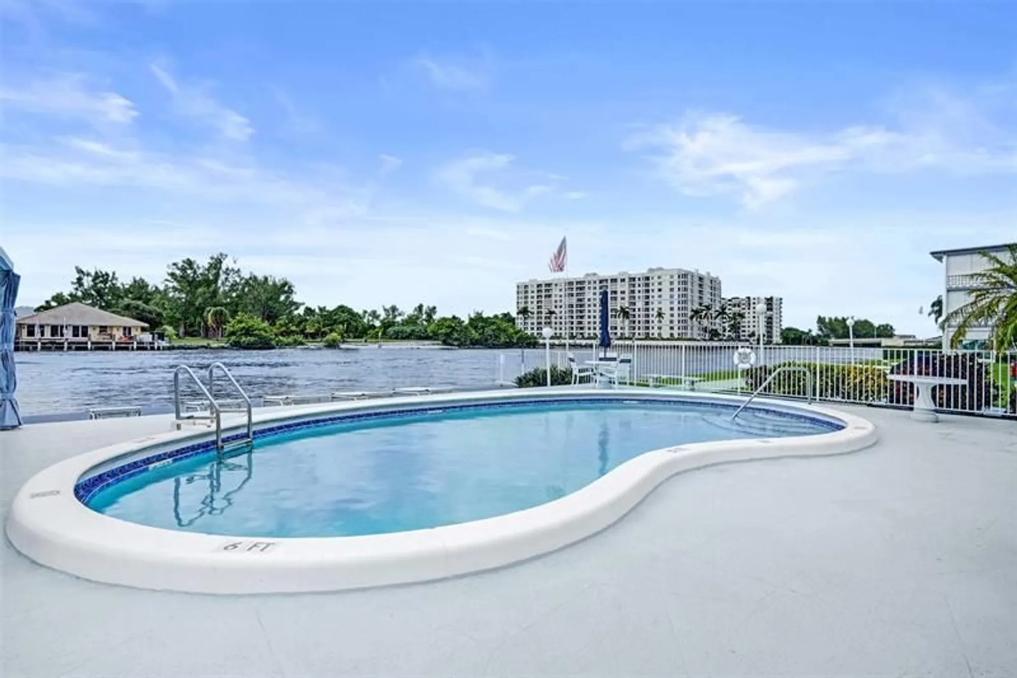 Property Slideshow image 41 of 49 | 1001 n riverside dr 304, Pompano Beach, FL, 33062