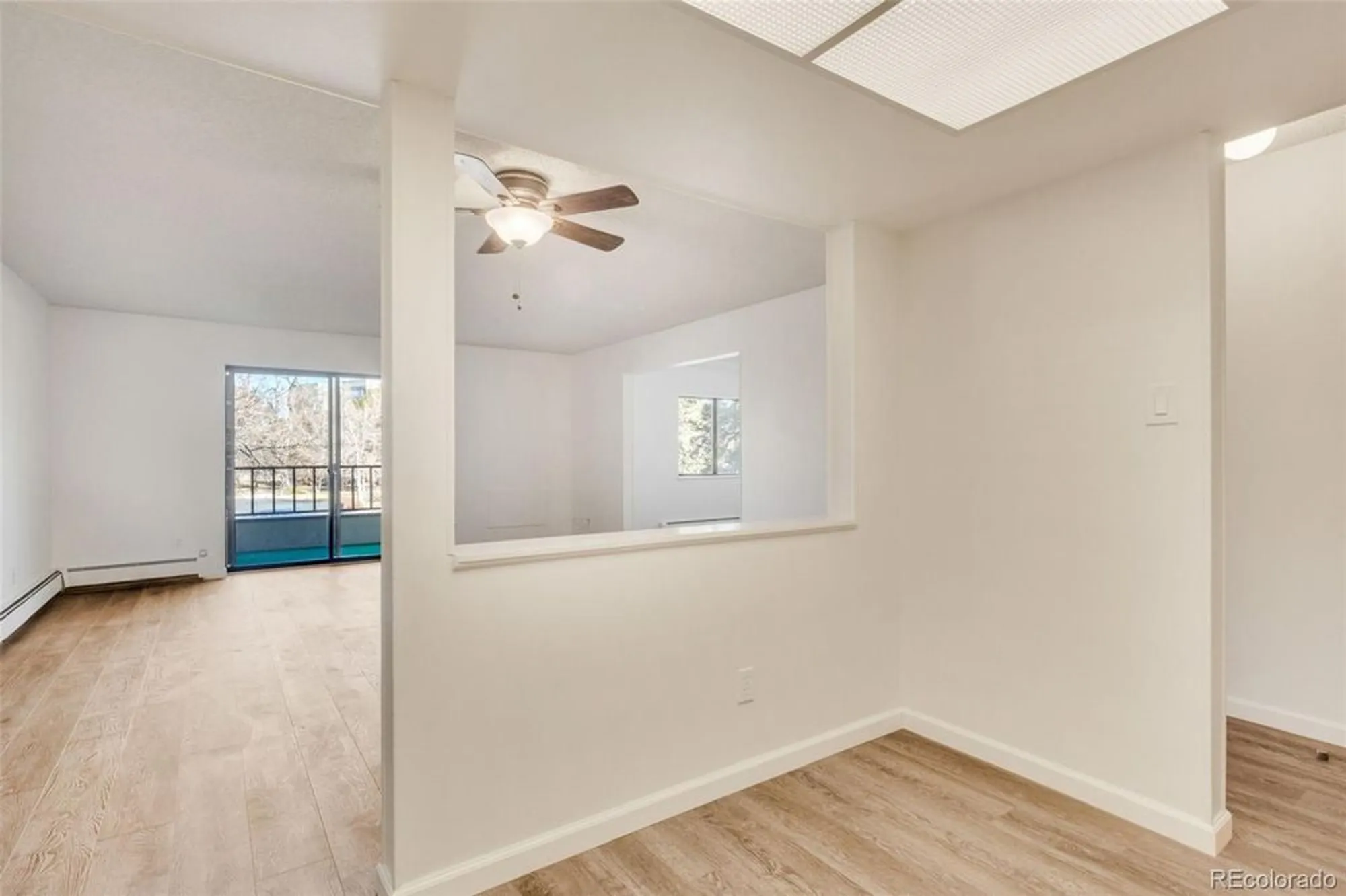 Property Slideshow image 5 of 40 | 13992 e marina dr 109, Aurora, CO, 80014