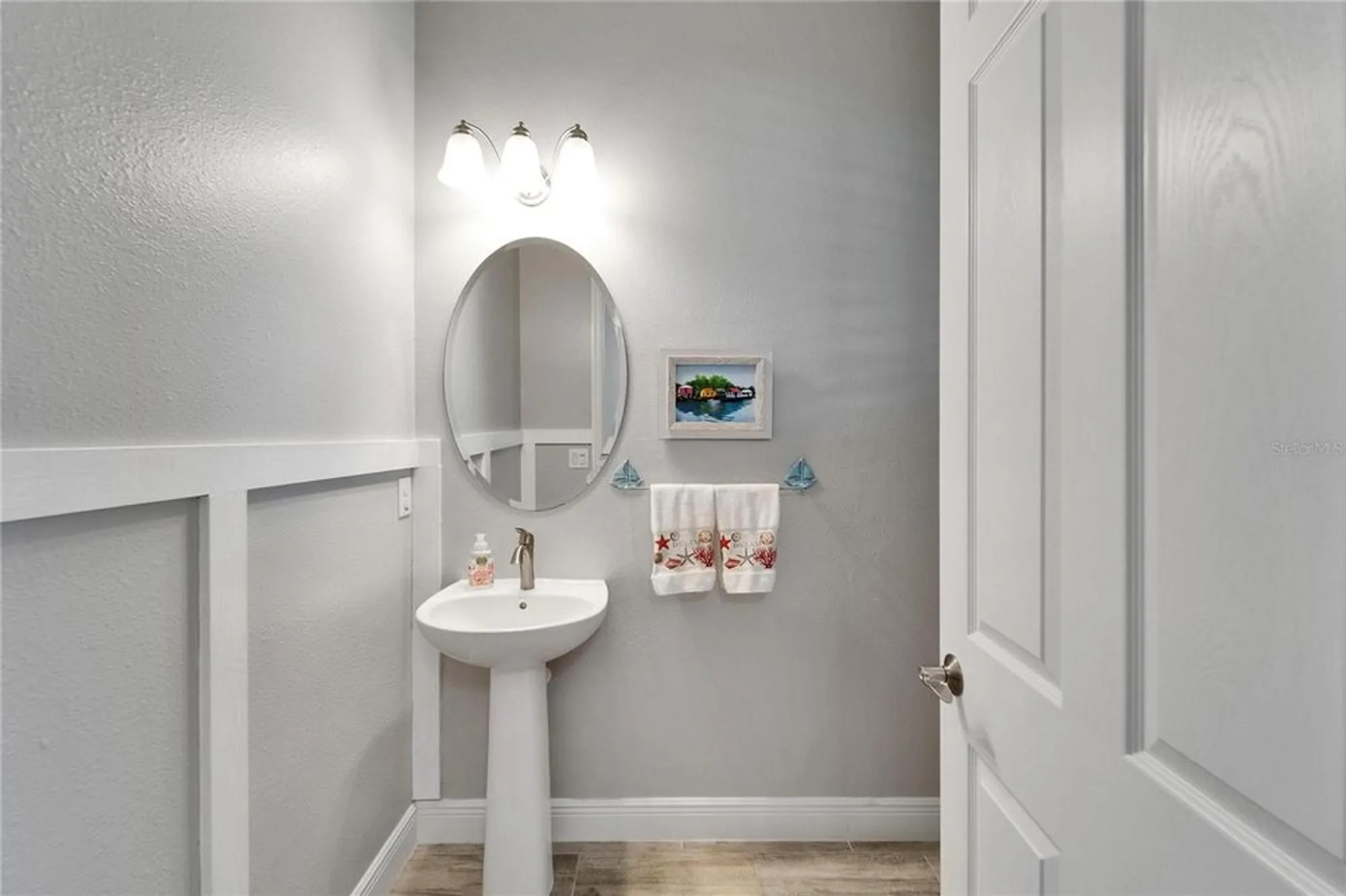 Property Slideshow image 39 of 80 | 721 manns harbor dr, Apollo Beach, FL, 33572