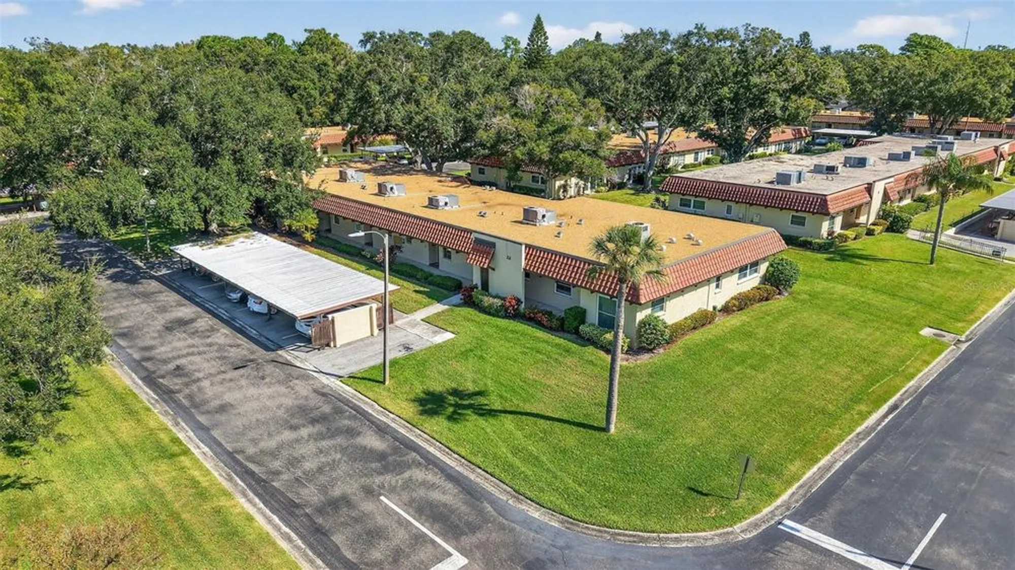 Property Slideshow image 34 of 36 | 1701 pinehurst rd 22b, Dunedin, FL, 34698