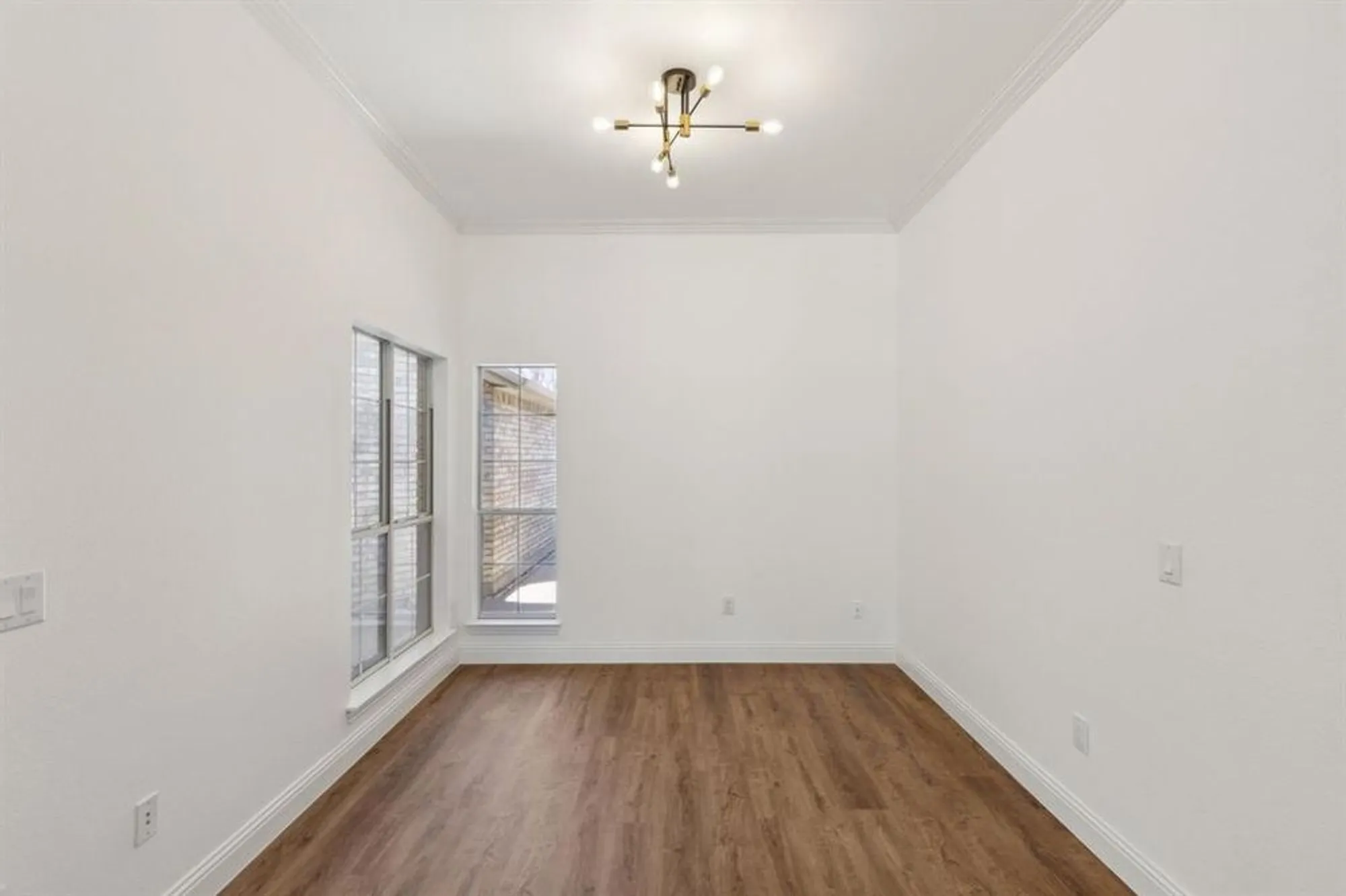 Property Slideshow image 6 of 40 | 9913 hanford dr, Denton, TX, 76207