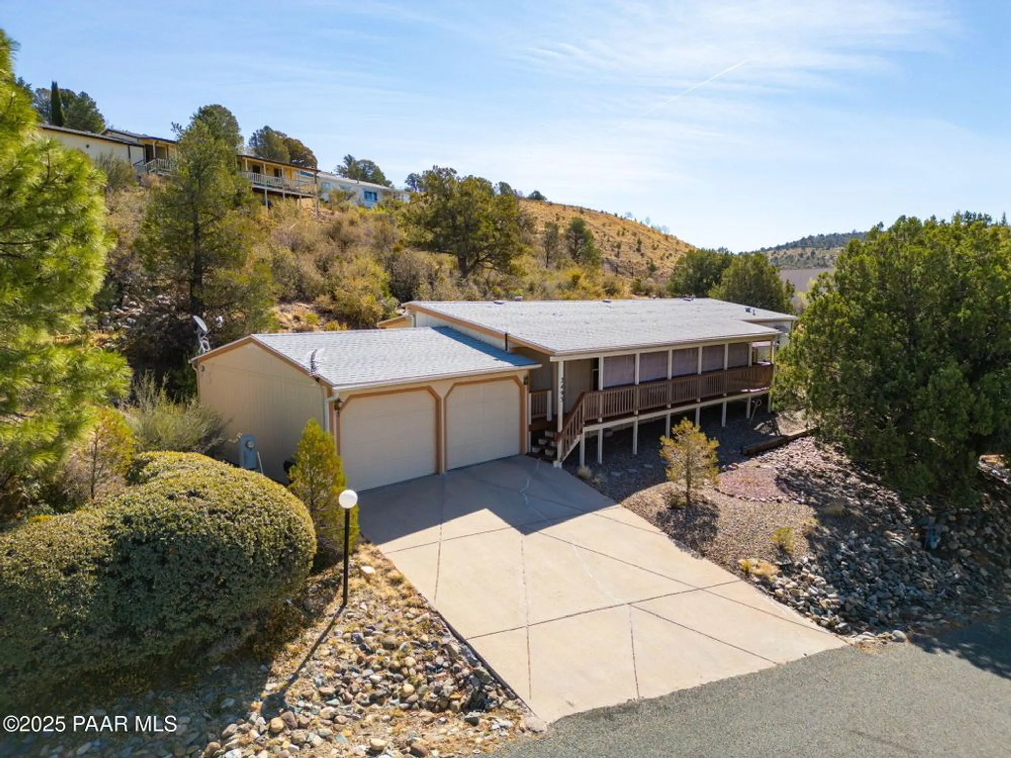 Property Slideshow image 4 of 35 | 2493 hilltop rd, Prescott, AZ, 86301
