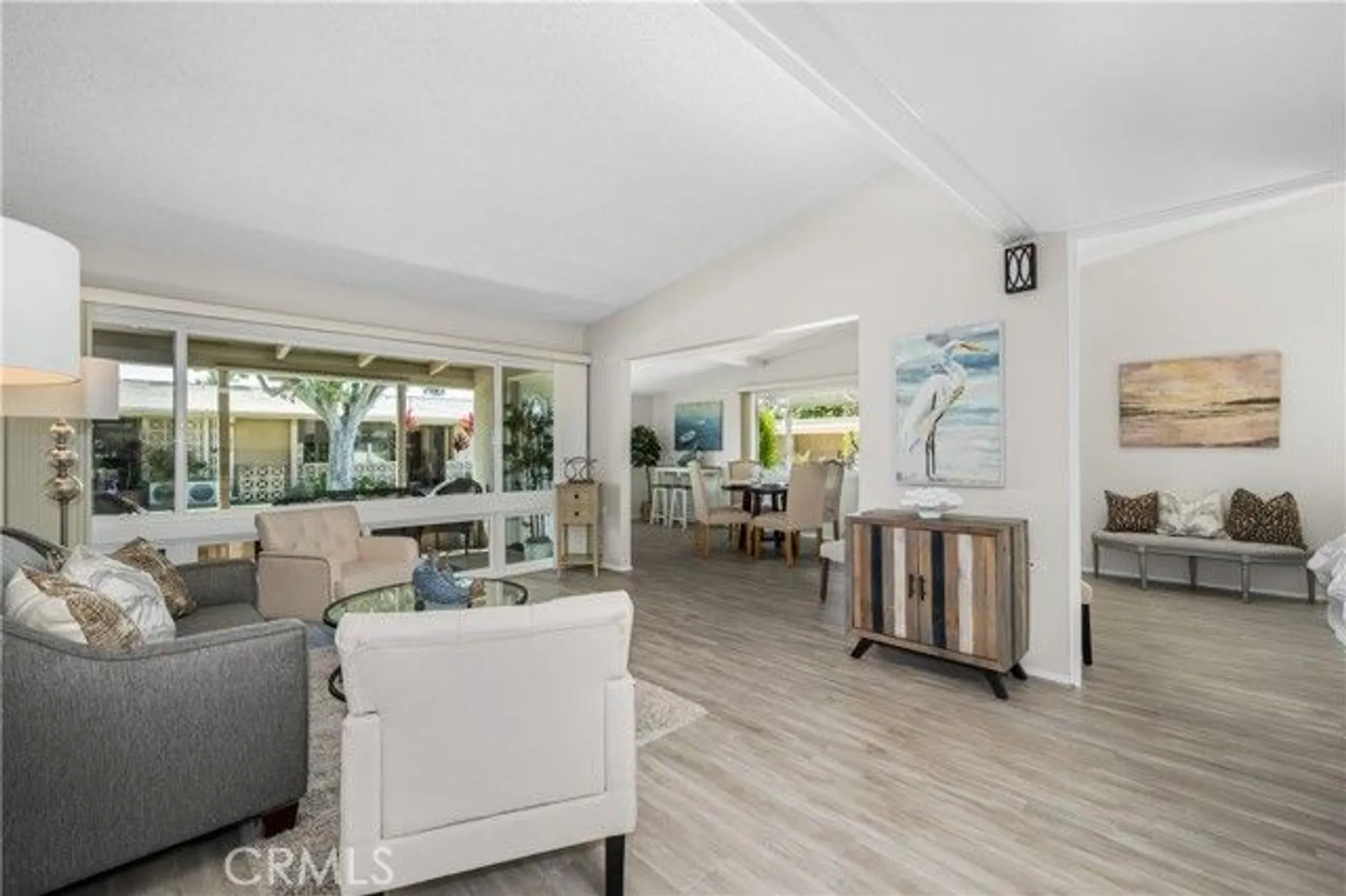 Property Slideshow image 18 of 38 | 13311 del monte dr apt 32d, Seal Beach, CA, 90740
