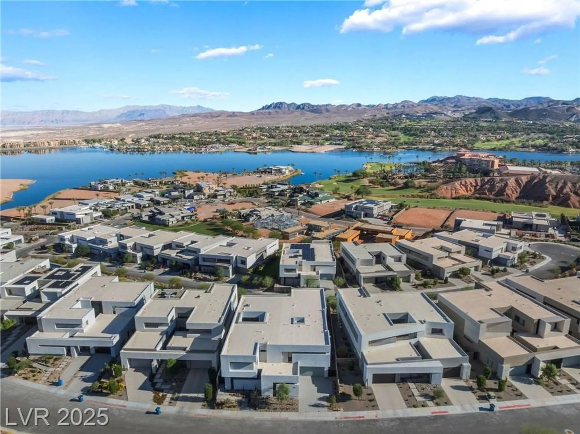 Property Slideshow image 66 of 67 | 33 falling ridge ln, Henderson, NV, 89011