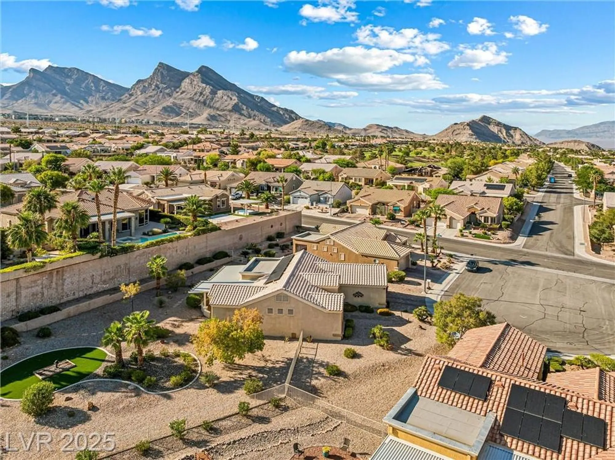 Property Slideshow image 52 of 55 | 1901 capestone st, Las Vegas, NV, 89134