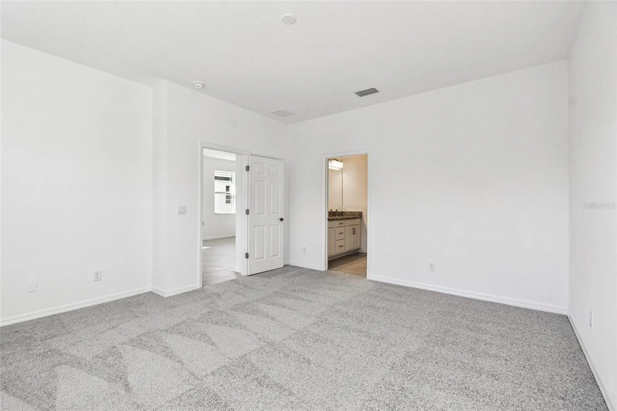 Property Slideshow image 16 of 43 | 18080 cherished loop, Lakewood Ranch, FL, 34211