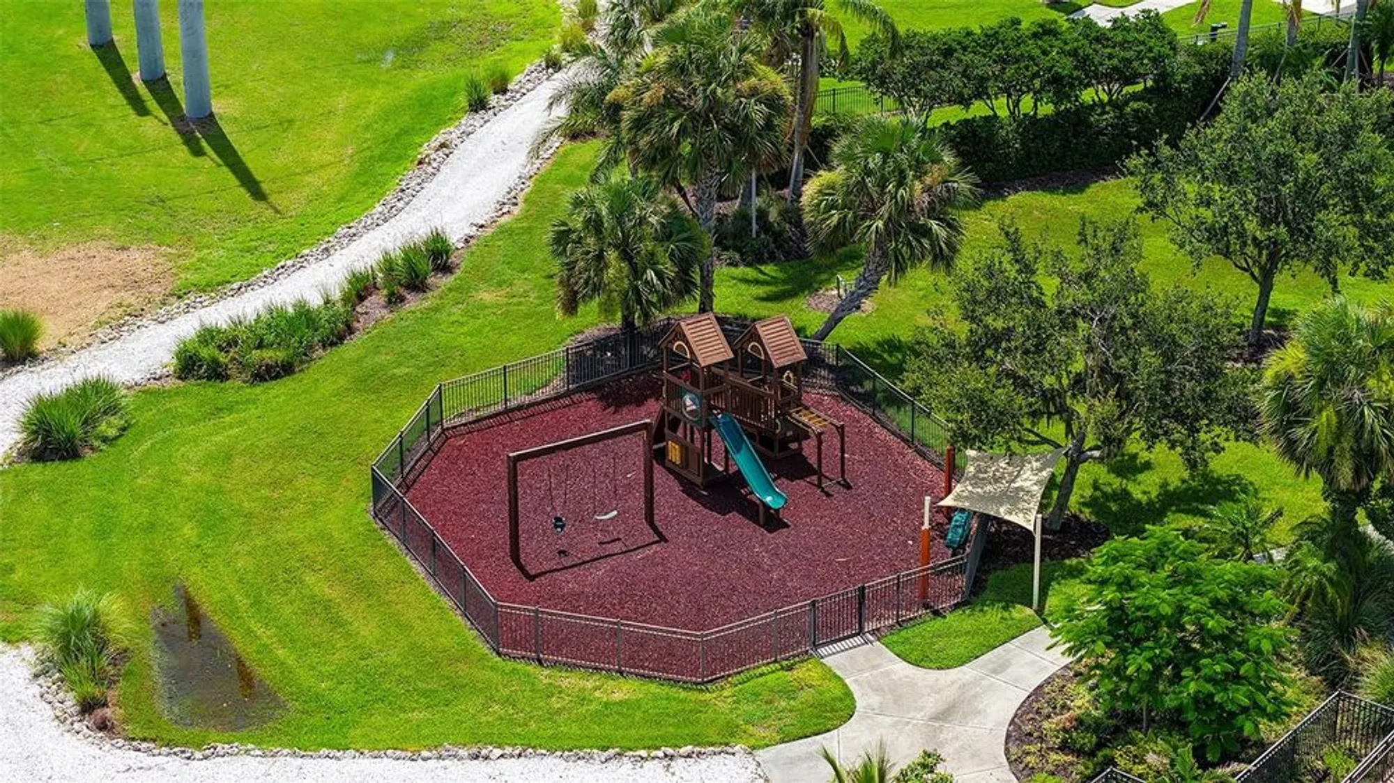 Property Slideshow image 64 of 78 | 1114 bearing ct, Bradenton, FL, 34208