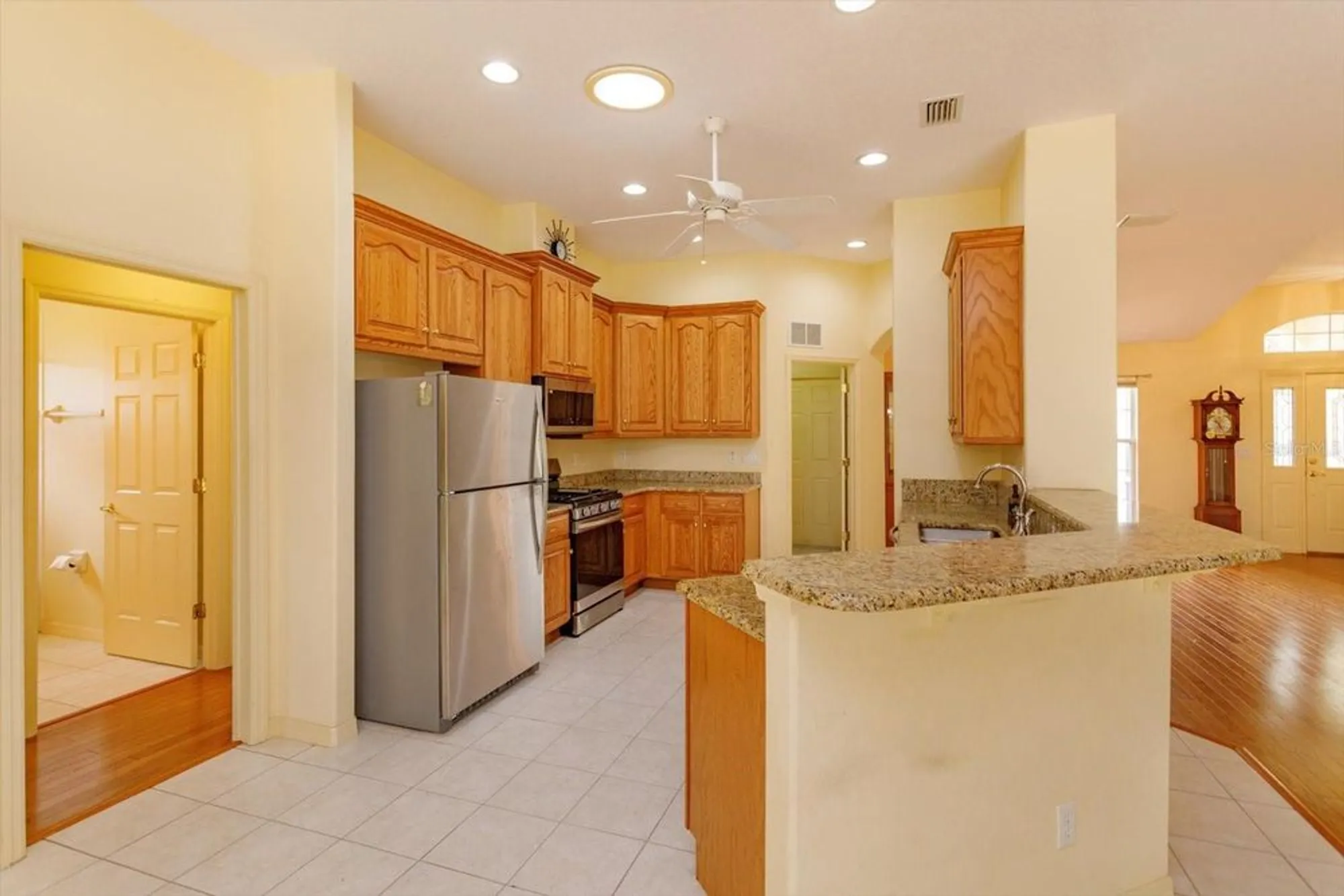 Property Slideshow image 8 of 28 | 5151 indian ocean loop, Tavares, FL, 32778