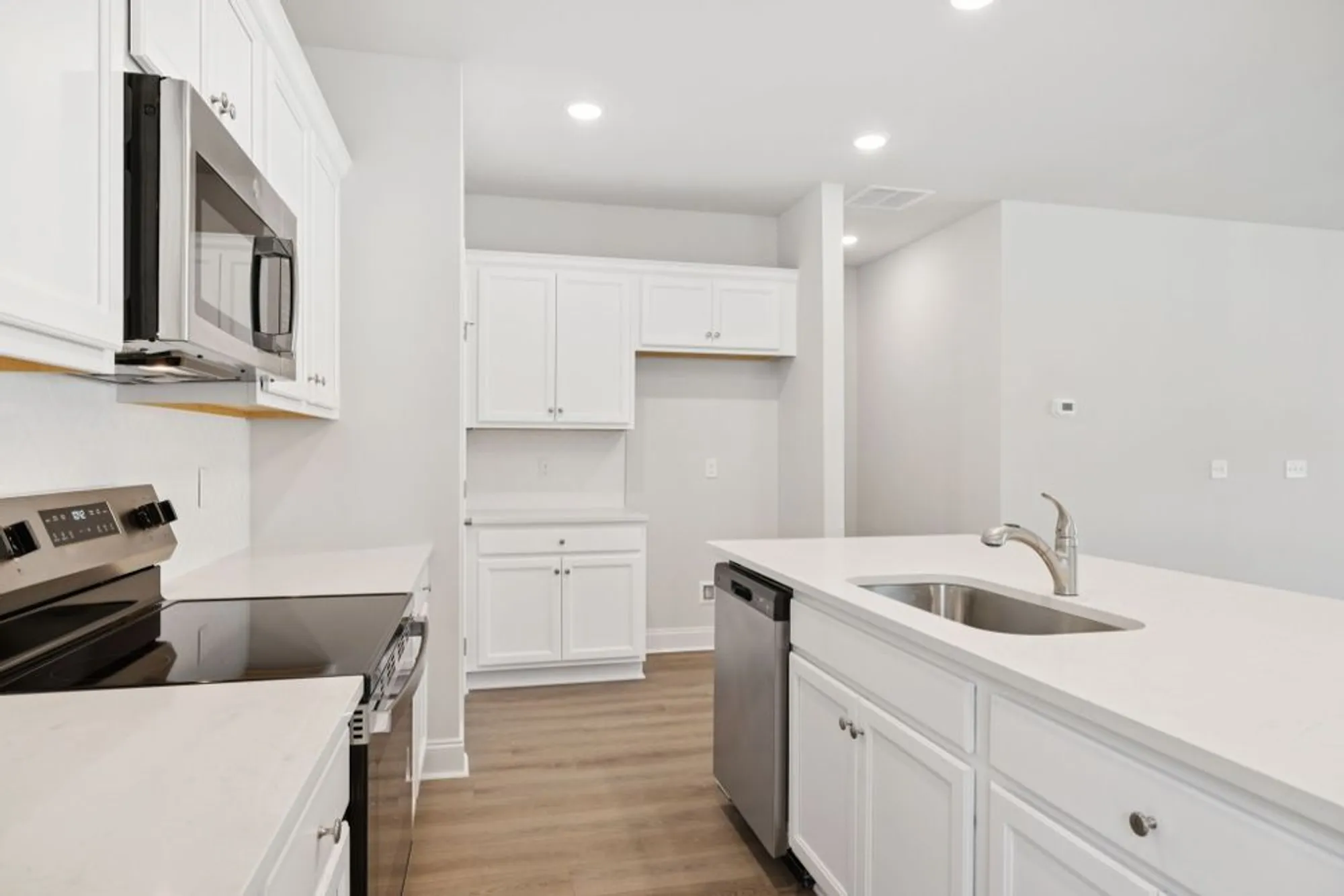 Property Slideshow image 20 of 88 | 308 stonehaus cir, Antioch, TN, 37013