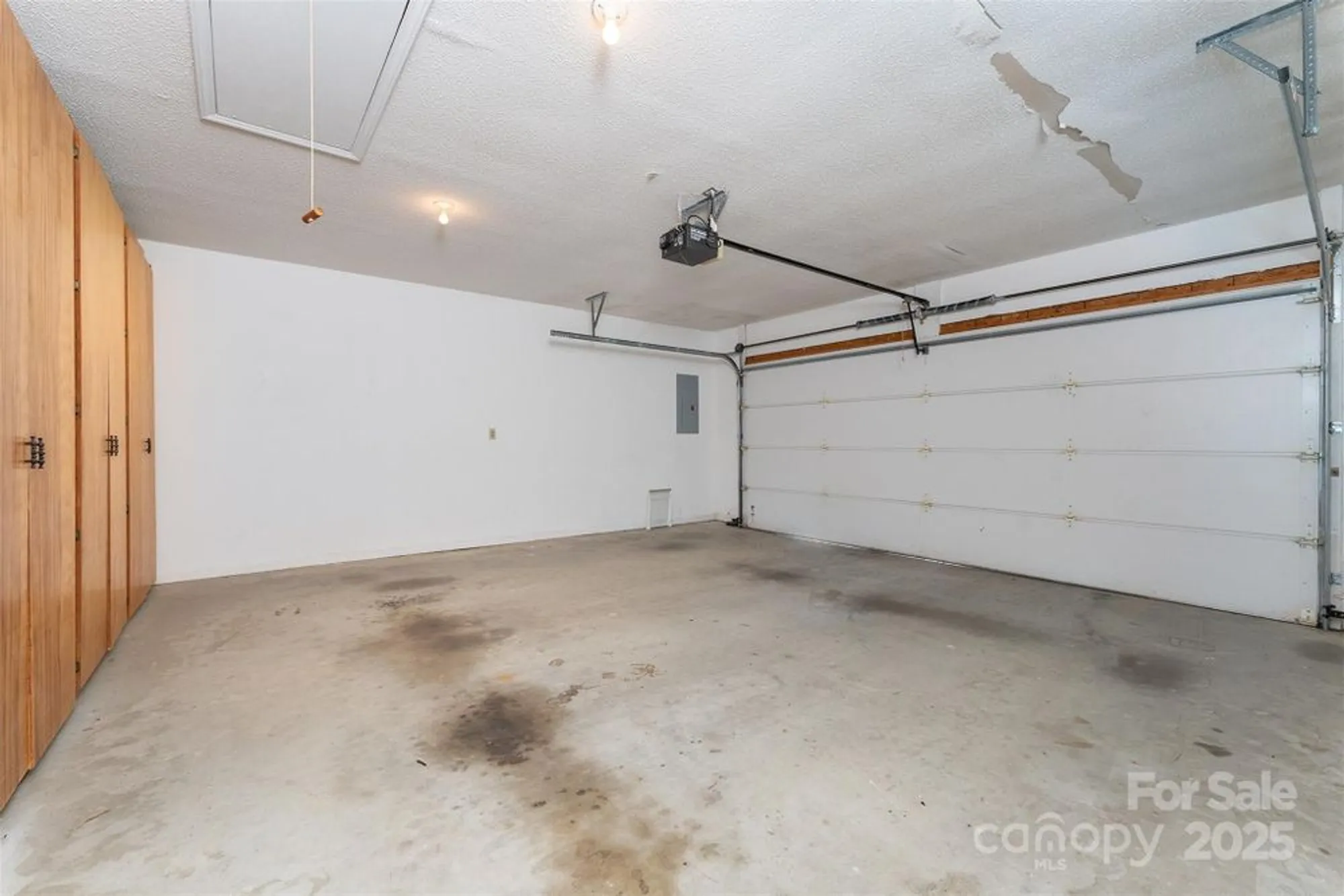 Property Slideshow image 29 of 41 | 144 overlook dr, Flat Rock, NC, 28731