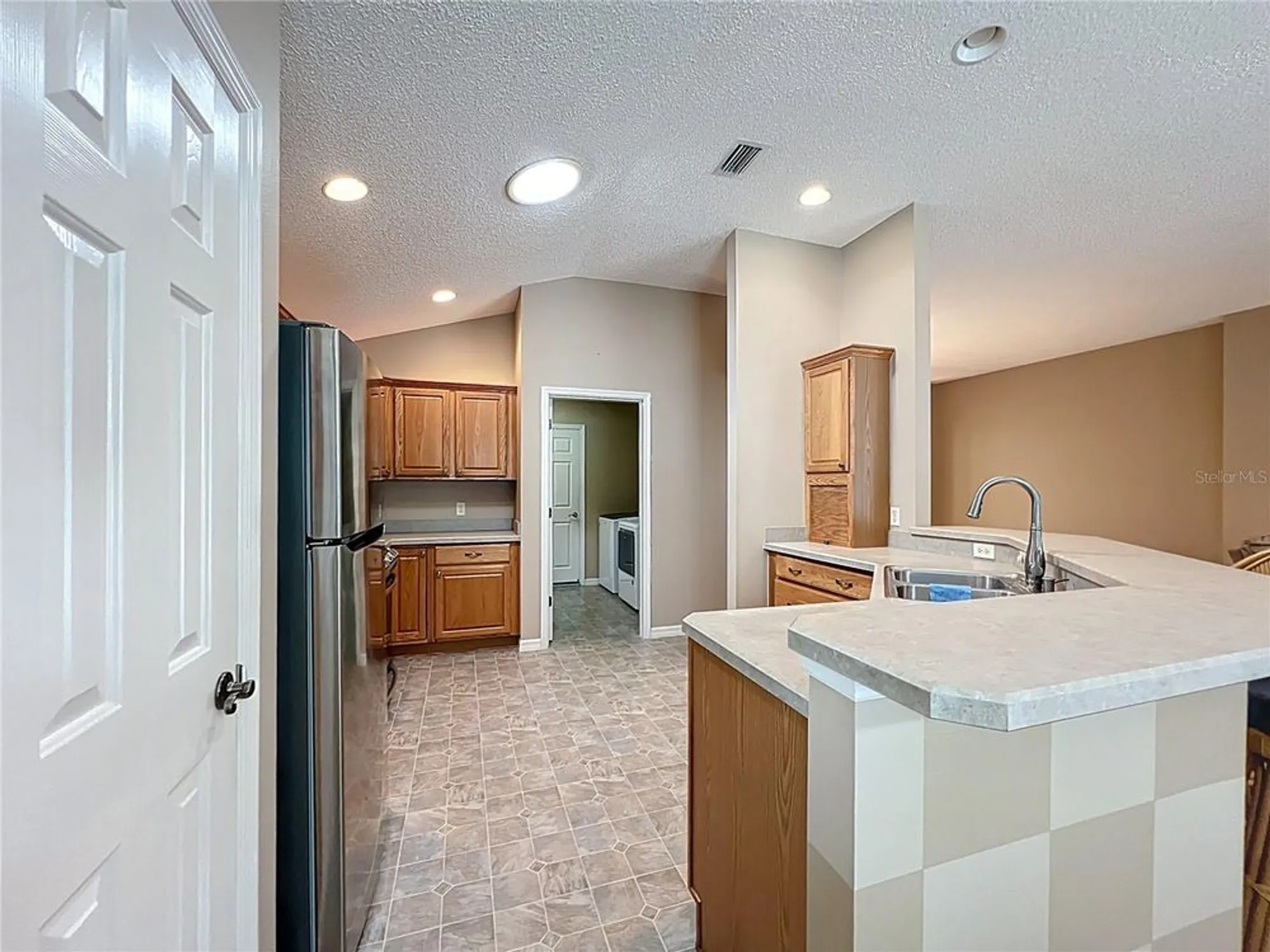 Property Slideshow image 20 of 64 | 16946 se 93rd cuthbert cir, The Villages, FL, 32162