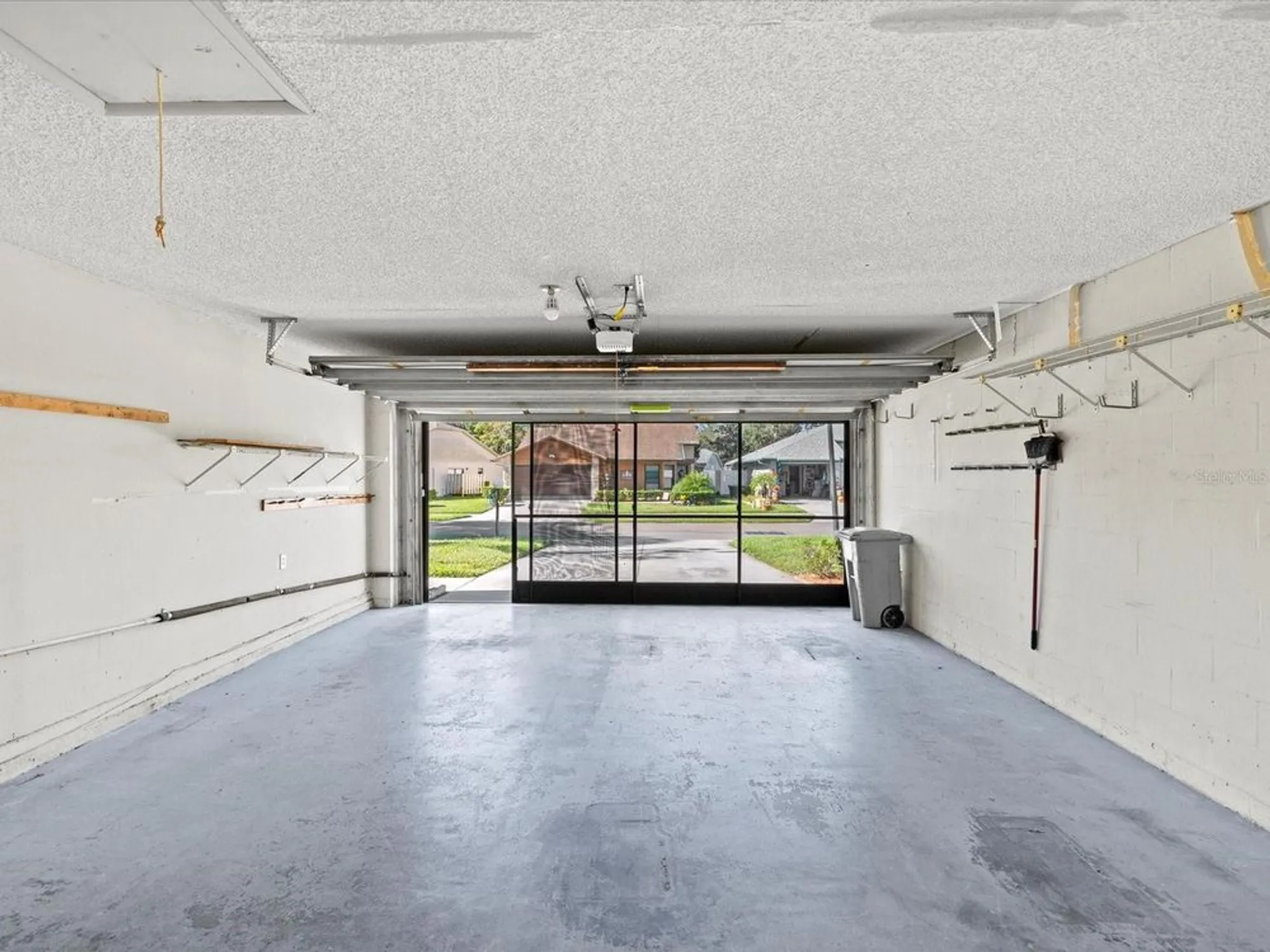 Property Slideshow image 22 of 61 | 11636 aspenwood dr, New Port Richey, FL, 34654