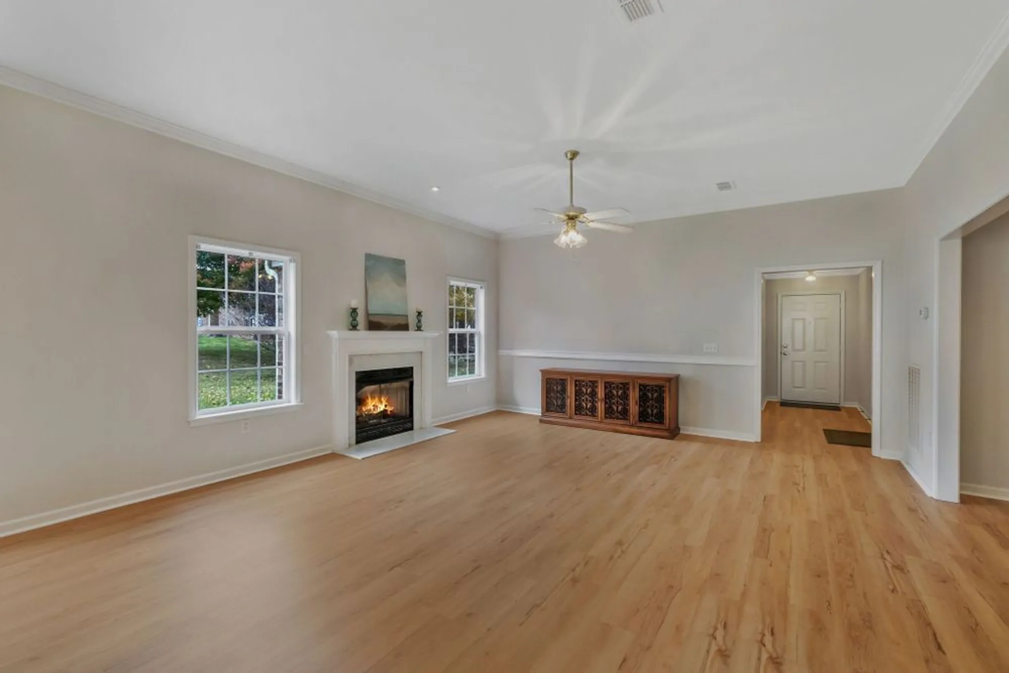 Property Slideshow image 6 of 28 | 702 forest glen cir, Murfreesboro, TN, 37128