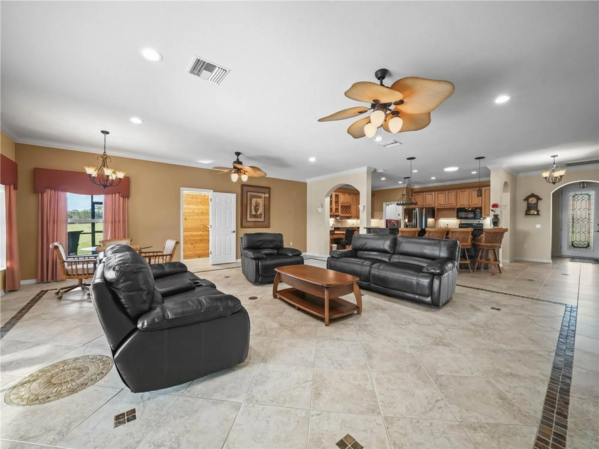 Property Slideshow image 9 of 78 | 4172 dunmore dr, Lake Wales, FL, 33859